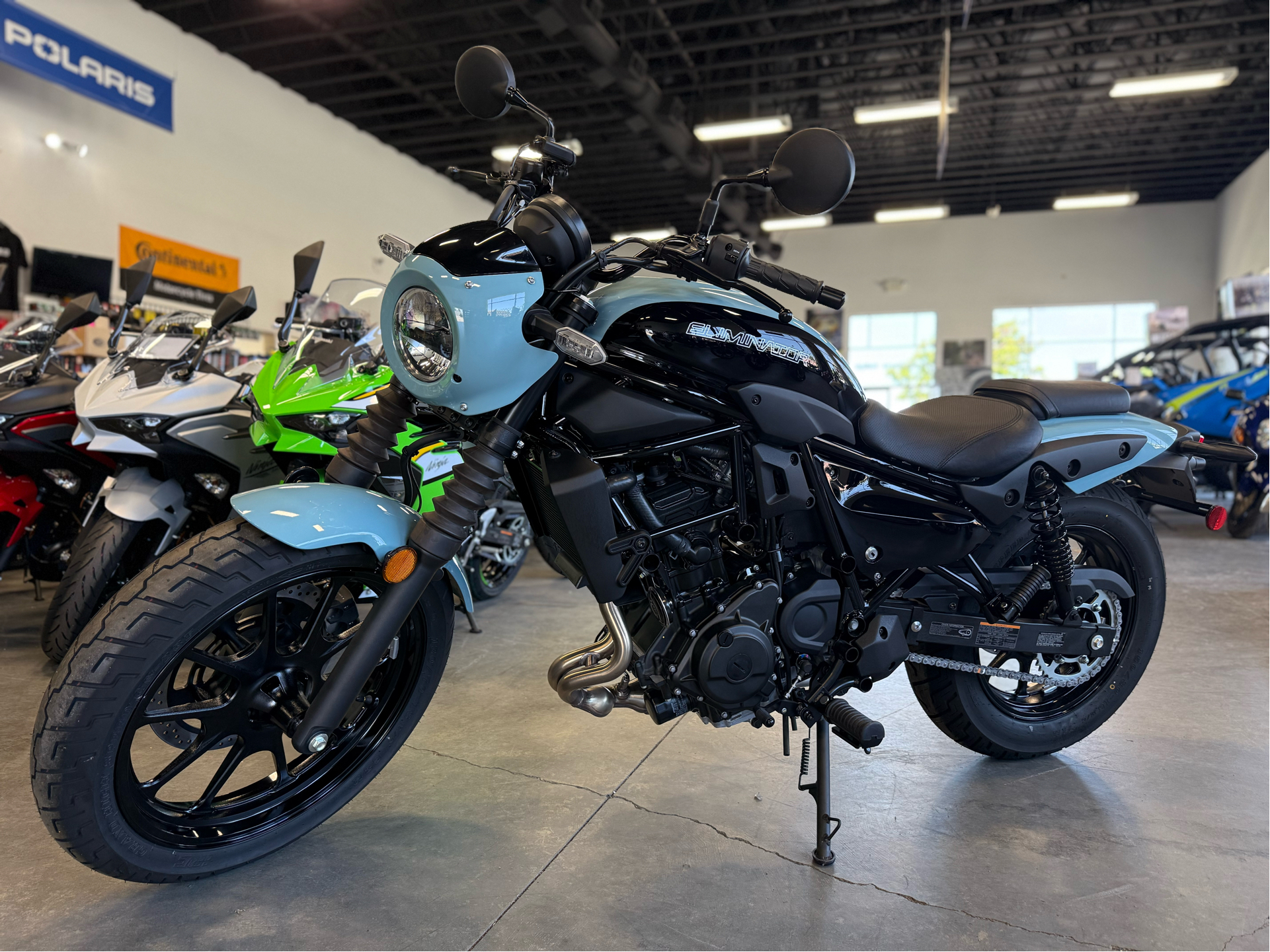 New 2025 Kawasaki Eliminator SE ABS Phantom Blue / Ebony