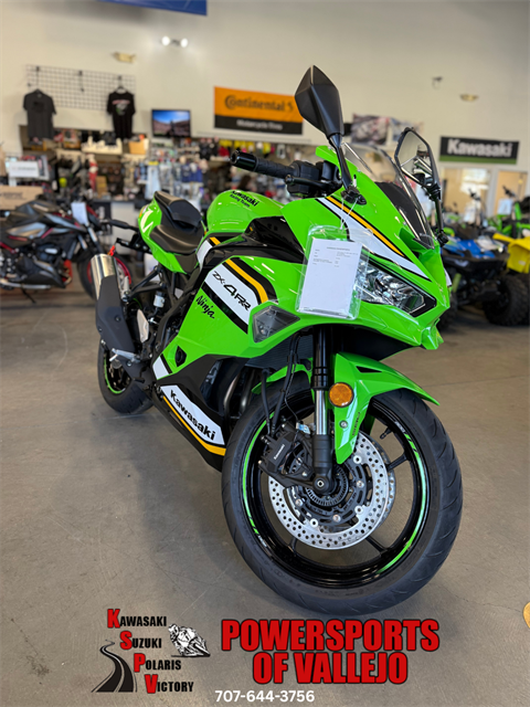 りんりんページ New 2025 Kawasaki Ninja ZX-6R KRT Edition ABS, Bettendorf IA