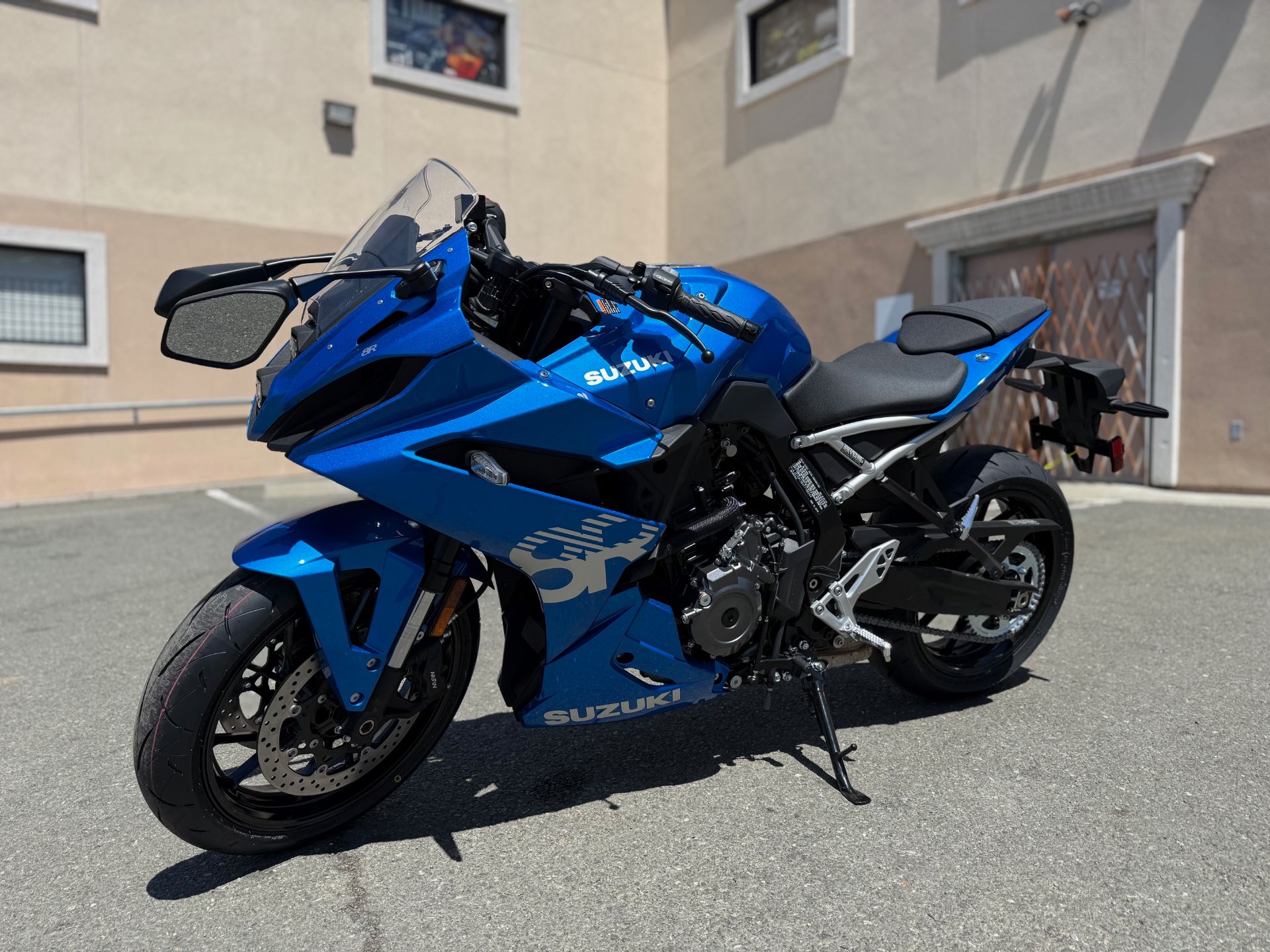 New 2026 Suzuki GSX-8R Metallic Triton Blue | Motorcycles in