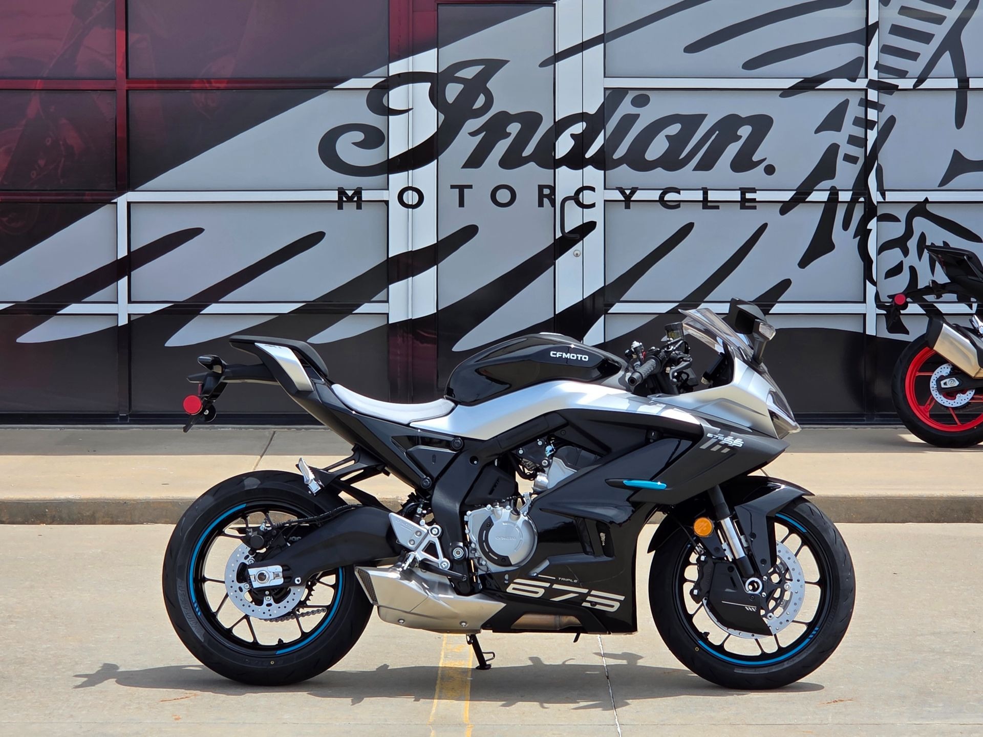 2026 CFMOTO 675SS