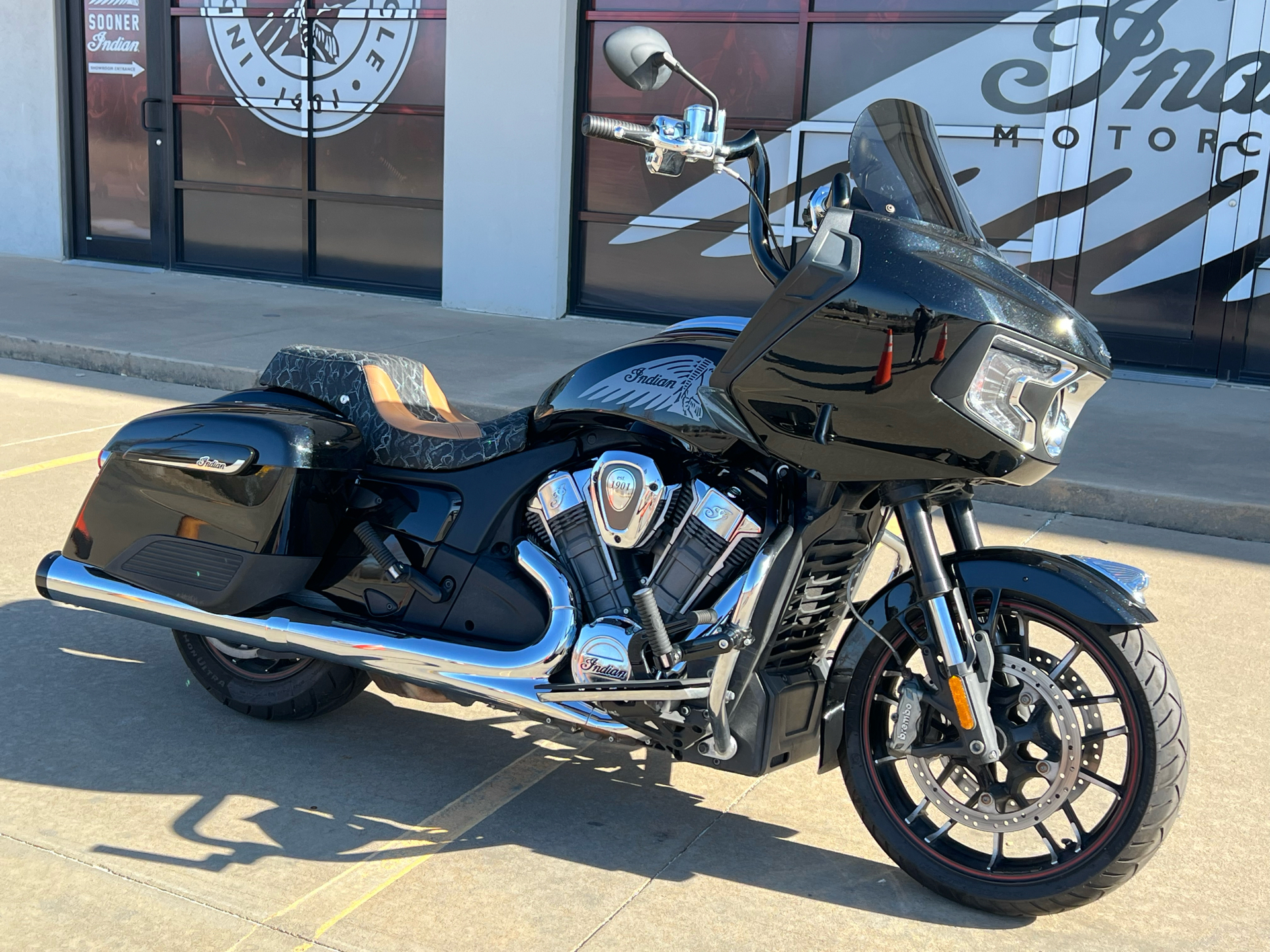 2020 Indian Motorcycle Challenger® Limited Motorcycles 2020 Indian Motorcycle Challenger® Limited Motorcycles