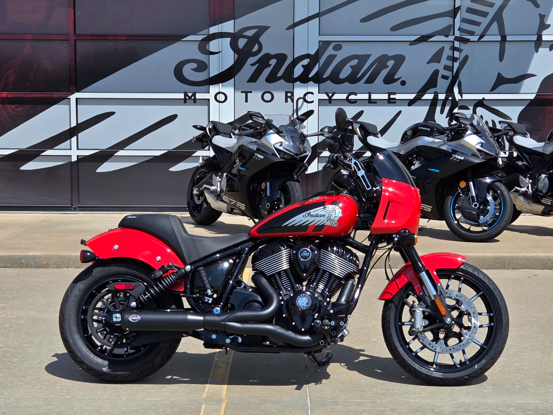2026 Indian Motorcycle Sport Chief