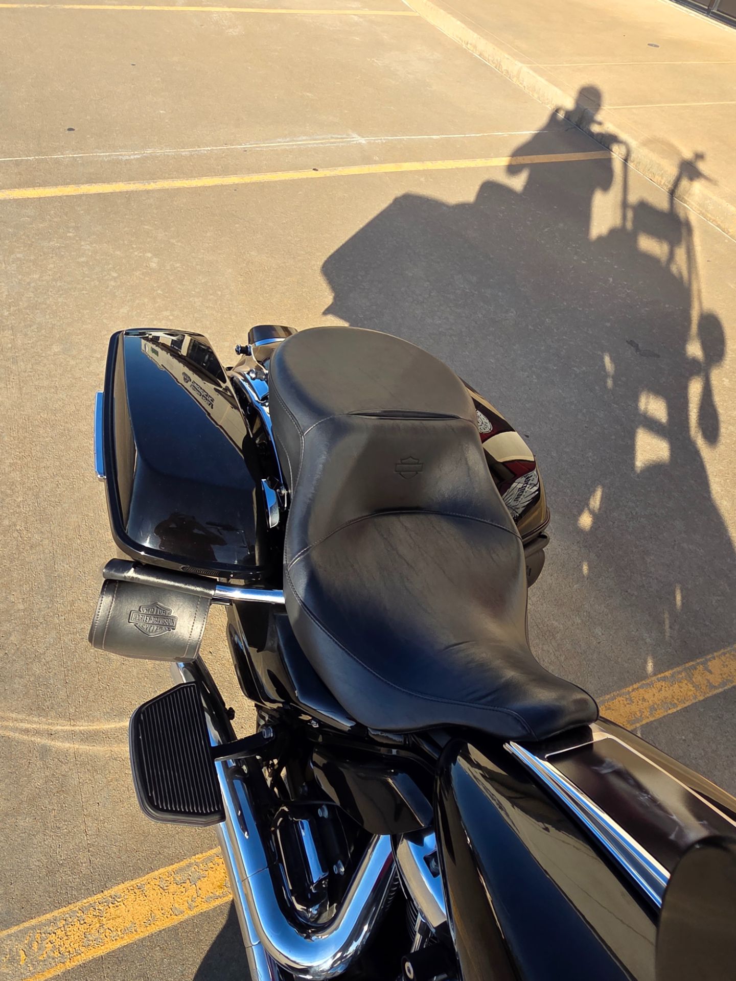 2018 Harley-Davidson Road King® 10