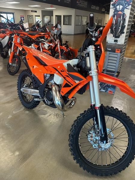 柔らかい 150 KTM 2025 New XC-W, Price Specs, | TX Falls Wichita アイドルグッズ