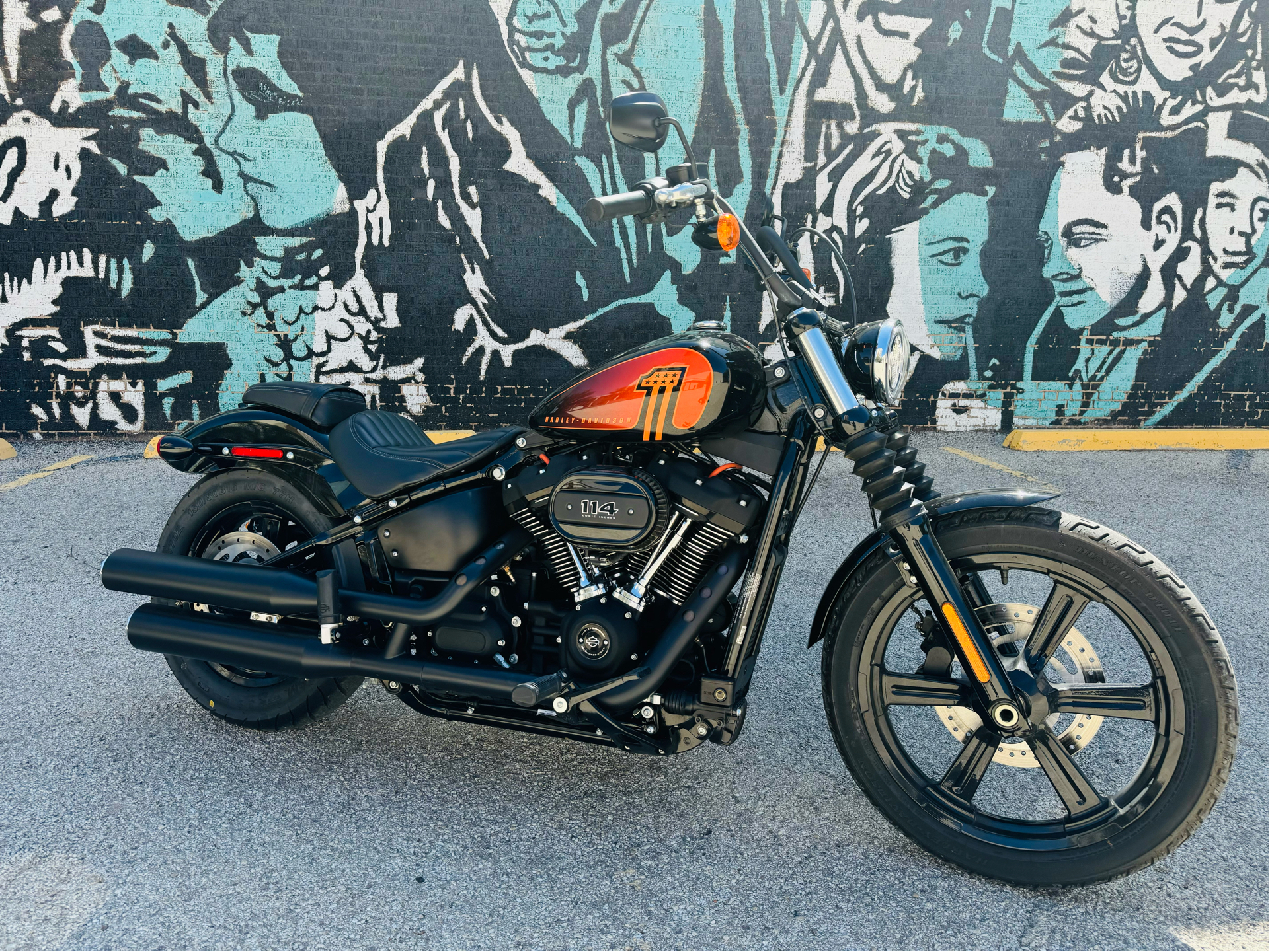 2022 Harley-Davidson Street Bob® 114 in San Antonio, Texas - Photo 16