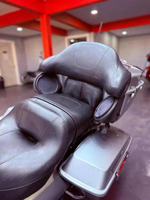 2011 Harley-Davidson Road Glide® Ultra in San Antonio, Texas - Photo 6