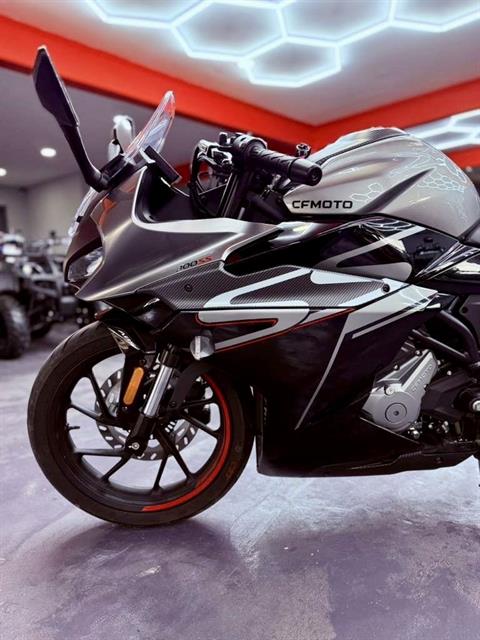 2023 CFMOTO 300SS in San Antonio, Texas - Photo 4