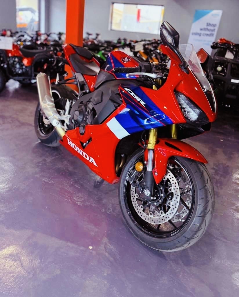 2022 Honda CBR1000RR ABS in San Antonio, Texas - Photo 2