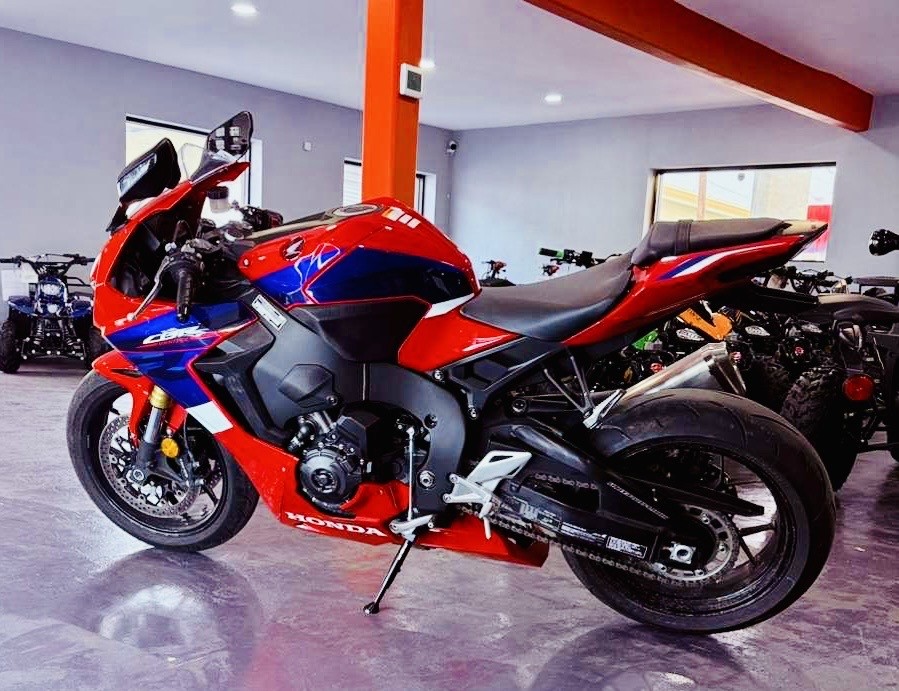 2022 Honda CBR1000RR ABS in San Antonio, Texas - Photo 12