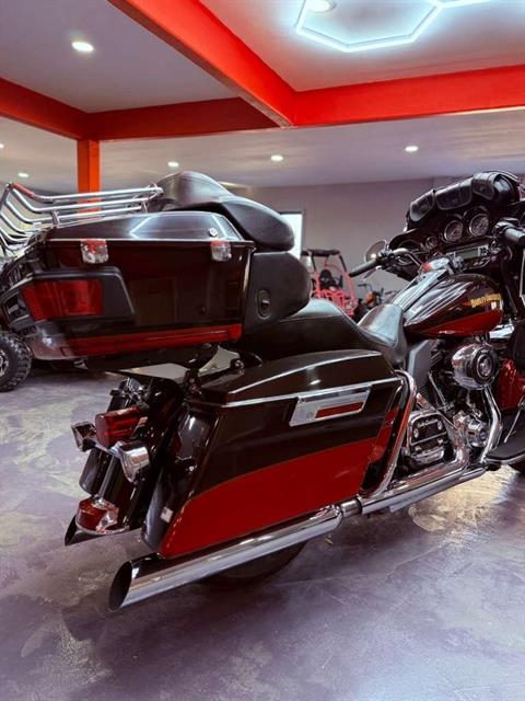 2010 Harley-Davidson Electra Glide® Ultra Limited in San Antonio, Texas - Photo 15