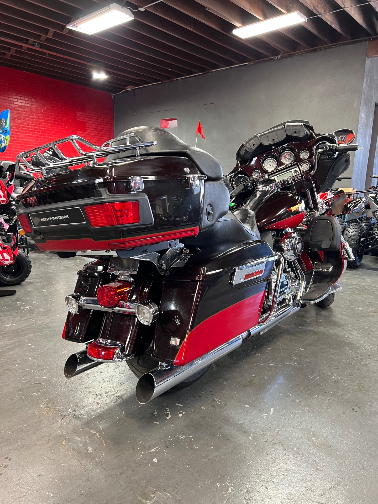 2010 Harley-Davidson Electra Glide® Ultra Limited in San Antonio, Texas - Photo 2