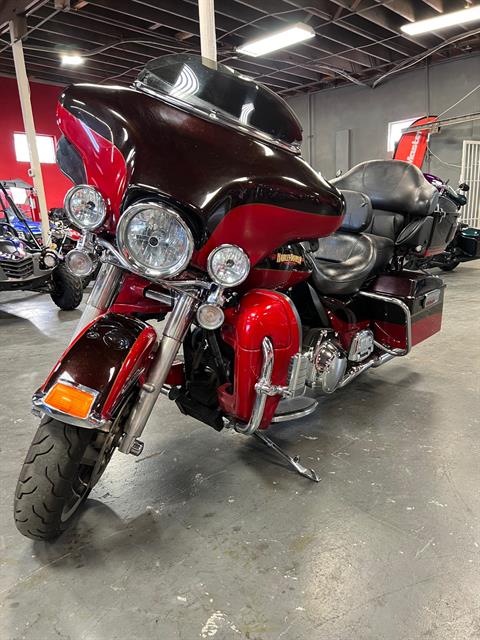 2010 Harley-Davidson Electra Glide® Ultra Limited in San Antonio, Texas - Photo 9