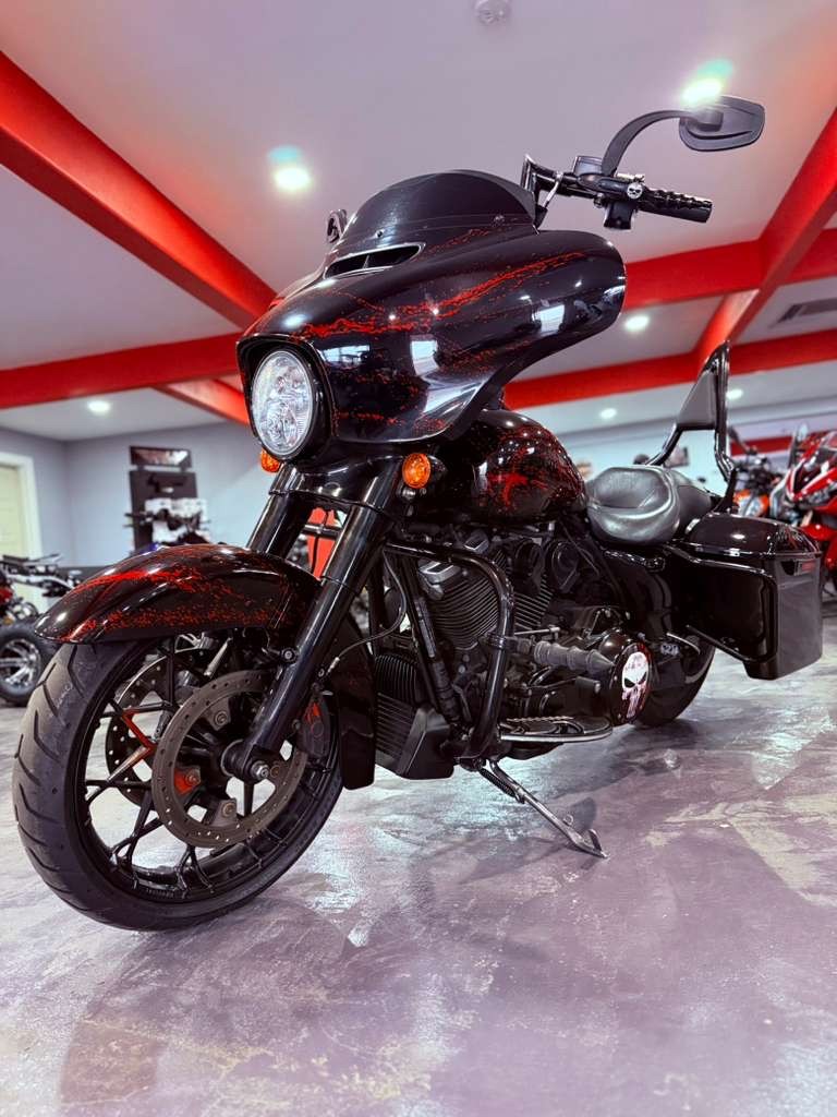 2020 Harley-Davidson Street Glide® Special in San Antonio, Texas - Photo 1