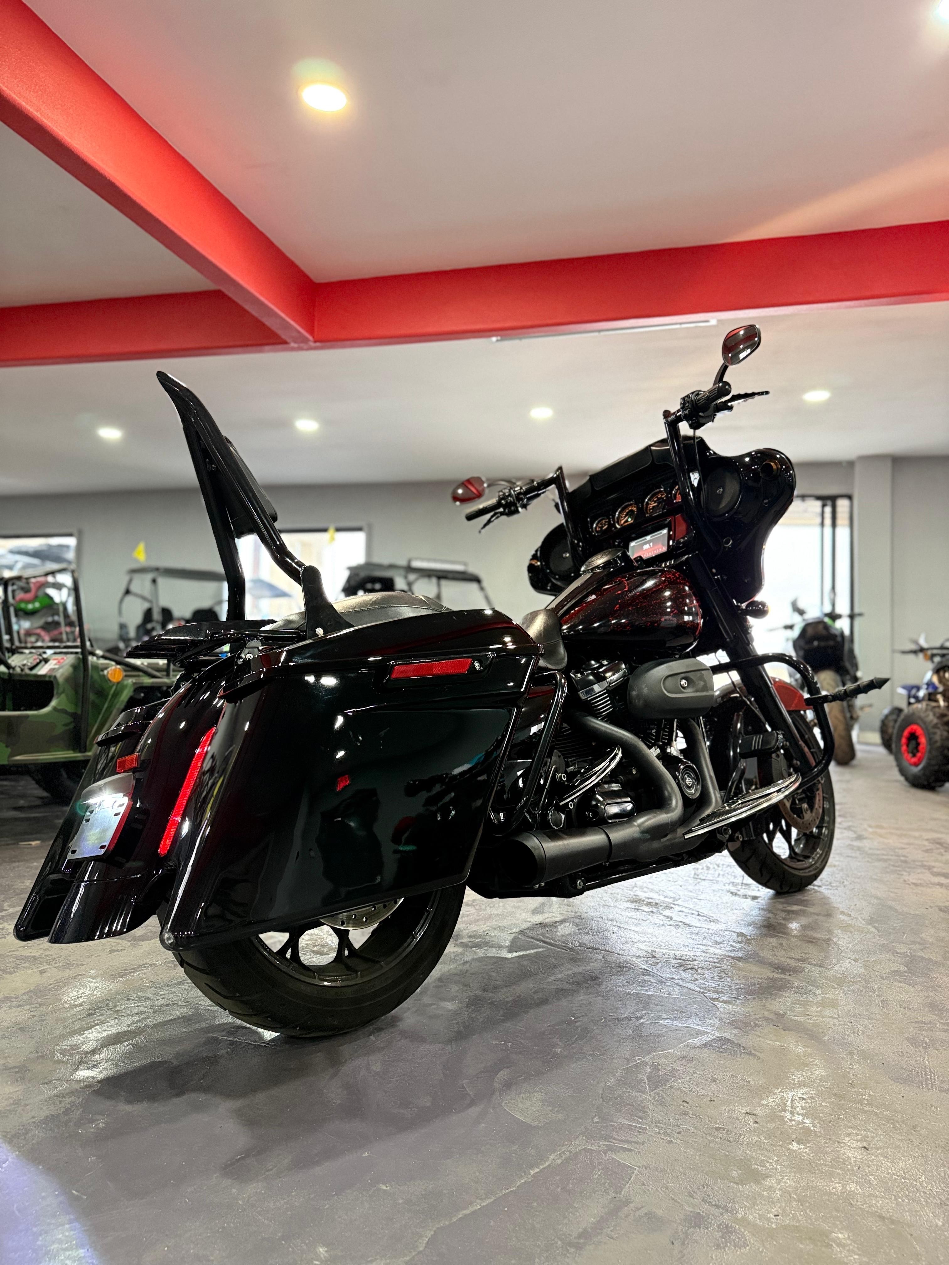 2020 Harley-Davidson Street Glide® Special in San Antonio, Texas - Photo 14