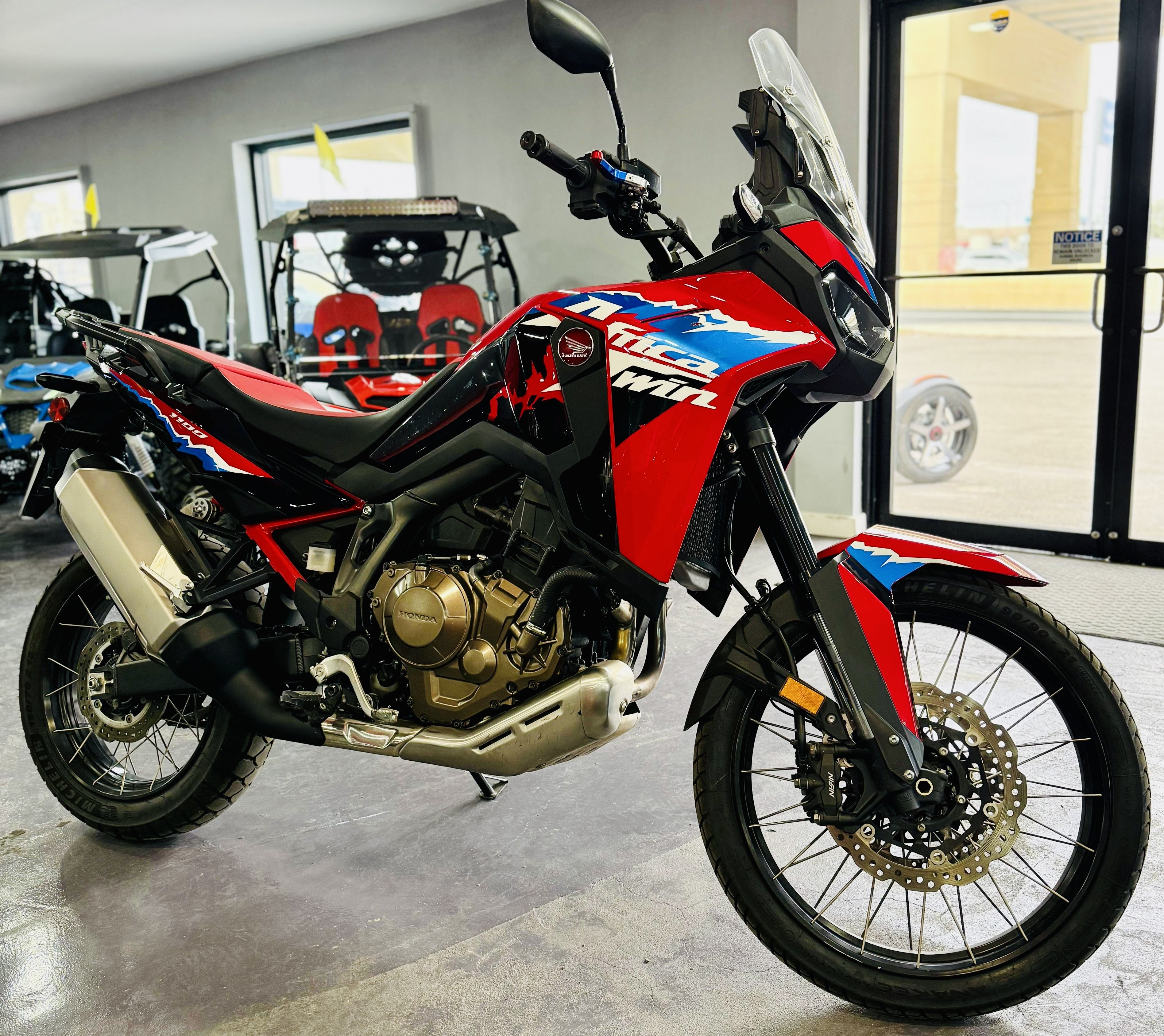 2024 Honda Africa Twin in San Antonio, Texas - Photo 10
