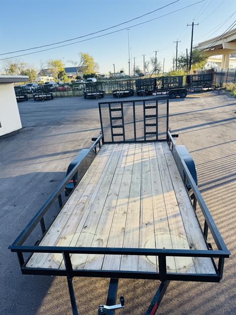 2025 C&M TRAILERS INC UTILITY 18x82 WITH GATE in San Antonio, Texas - Photo 7