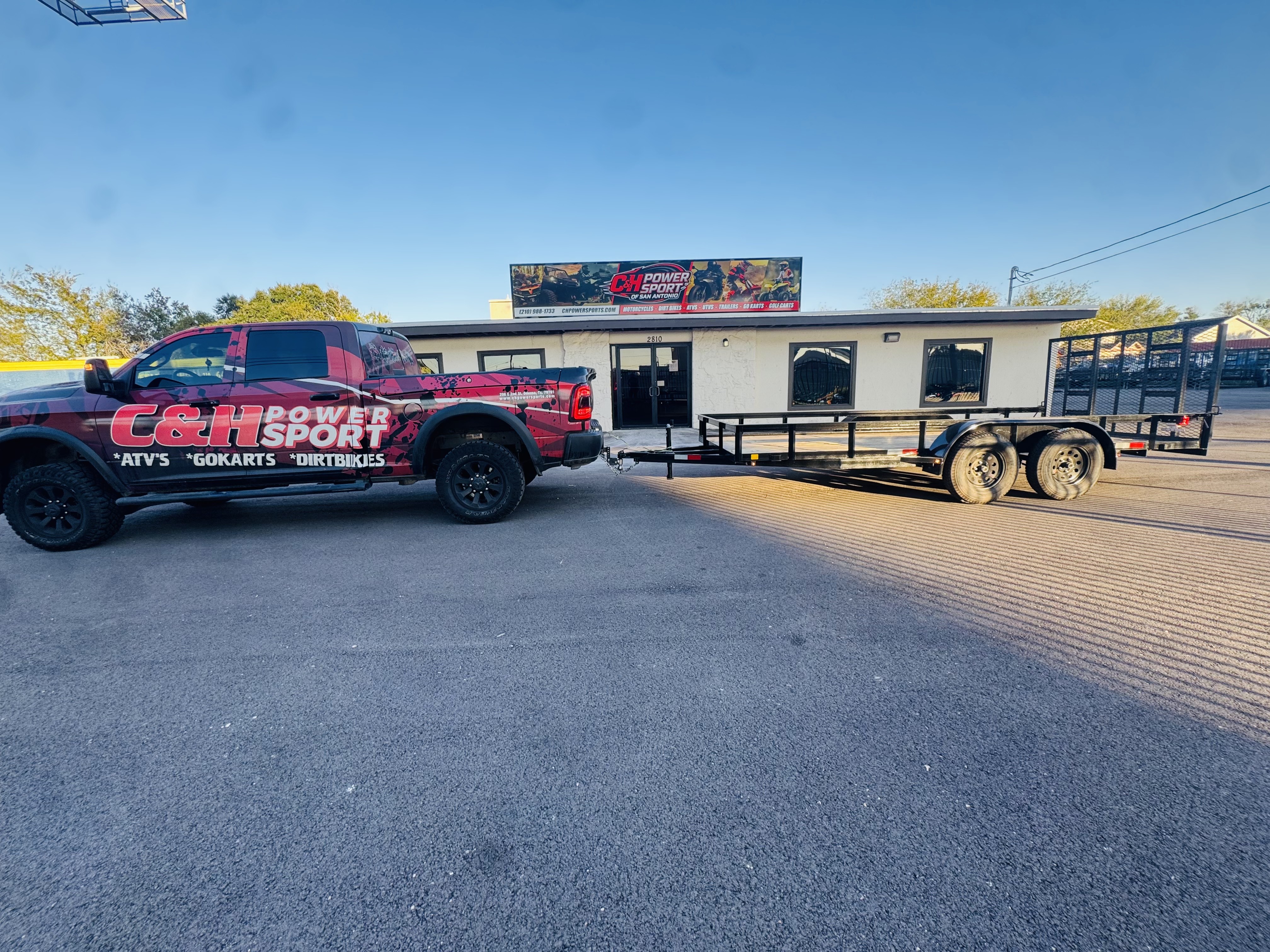 2025 C&M TRAILERS INC UTILITY 18x82 WITH GATE in San Antonio, Texas - Photo 8