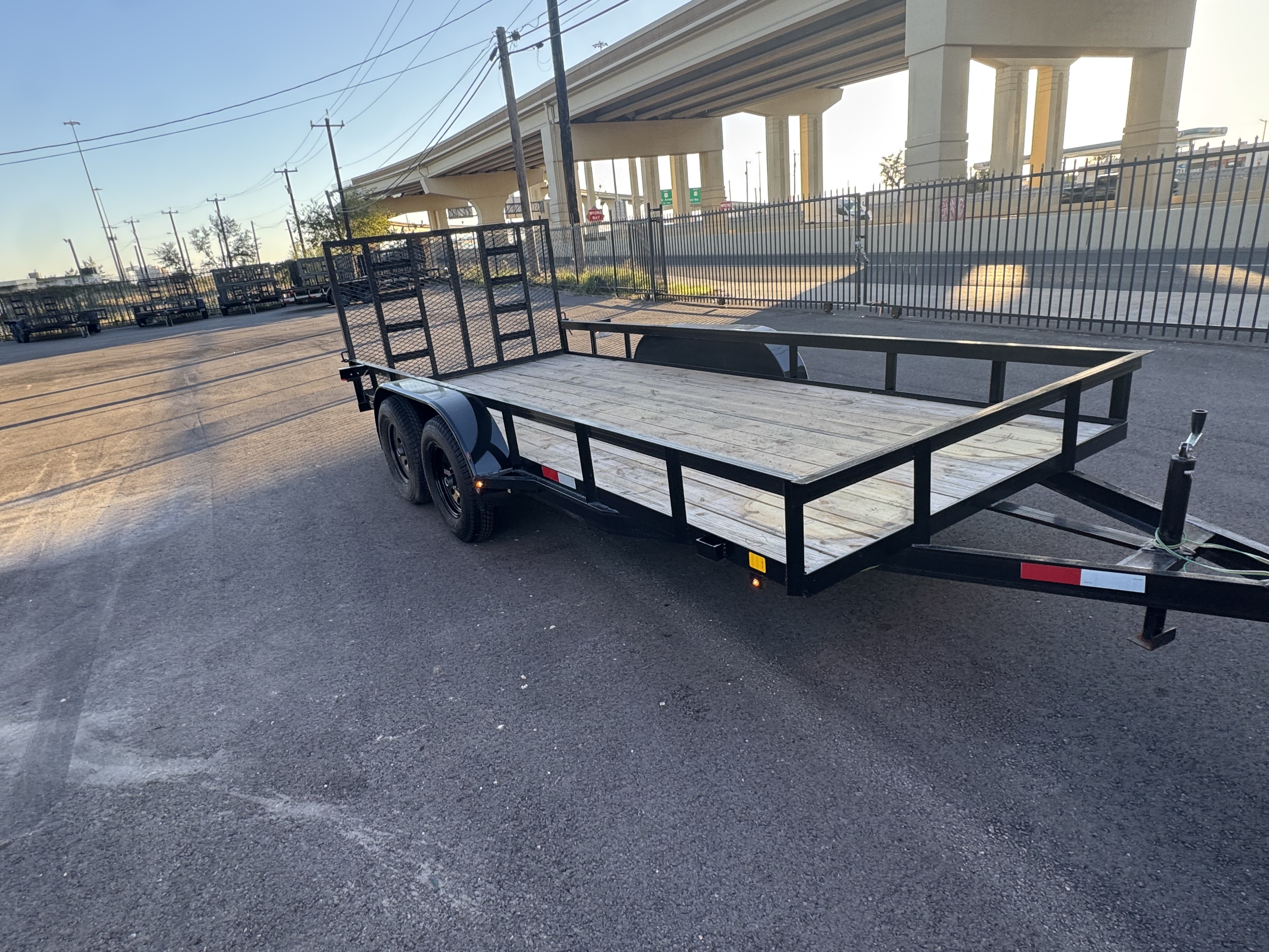 2025 C&M TRAILERS INC UTILITY 18x82 WITH GATE in San Antonio, Texas - Photo 14
