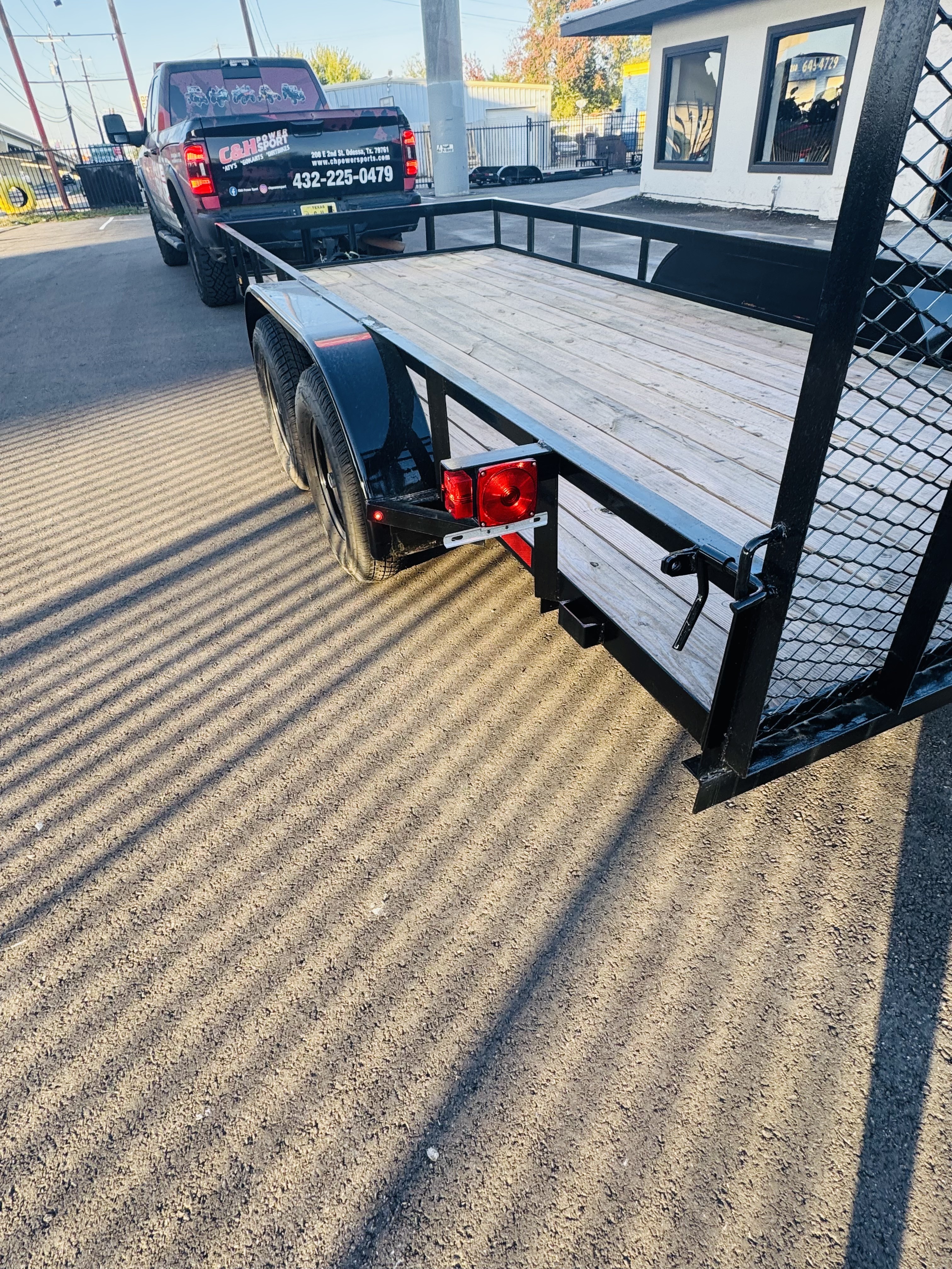 2025 C&M TRAILERS INC UTILITY 18x82 WITH GATE in San Antonio, Texas - Photo 17