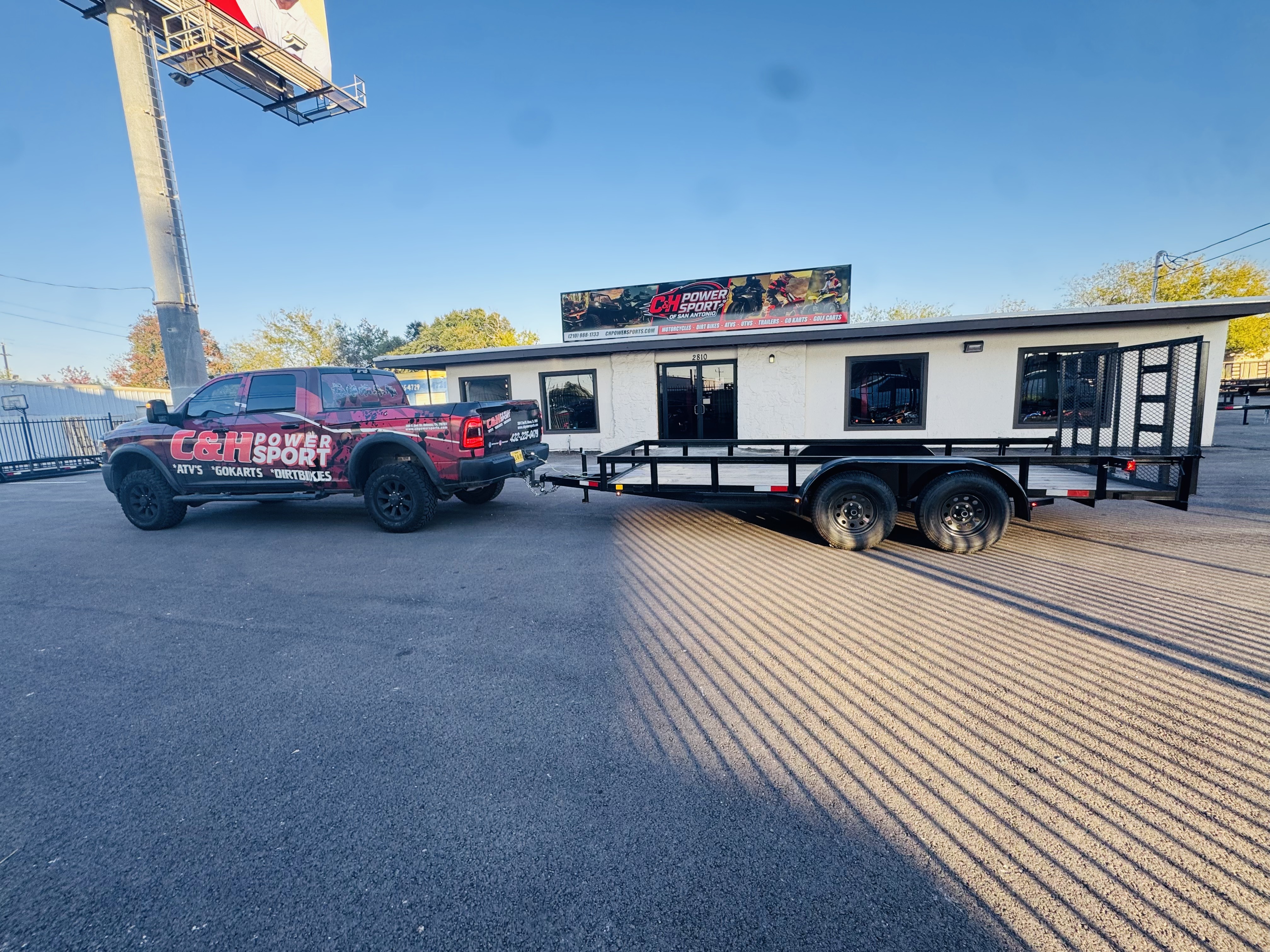 2025 C&M TRAILERS INC UTILITY 18x82 WITH GATE in San Antonio, Texas - Photo 18