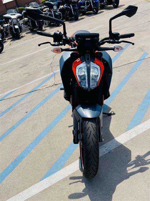 2023 KTM 390 Duke in San Antonio, Texas - Photo 6