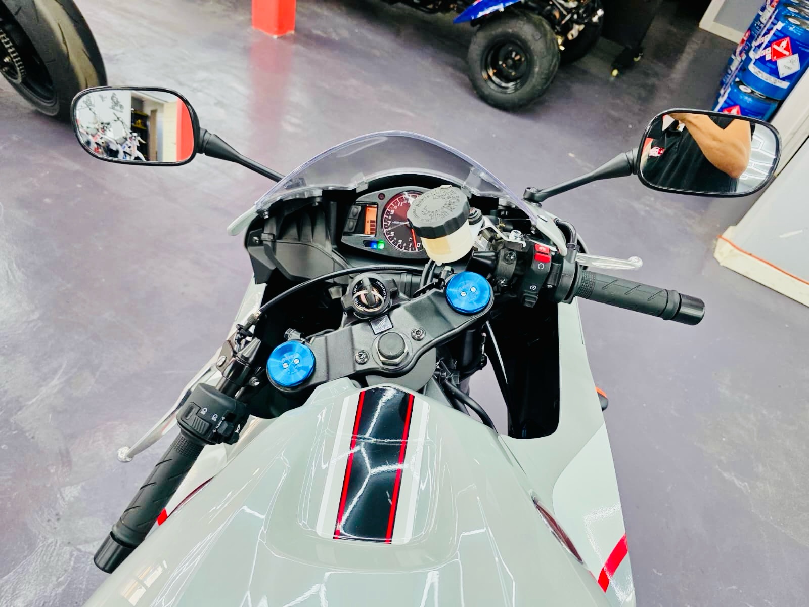 2026 Honda CBR600RR 10