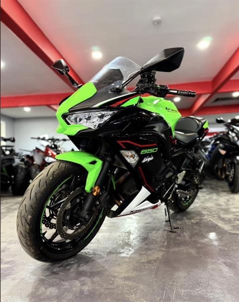 2022 Kawasaki Ninja 650 ABS KRT Edition in San Antonio, Texas - Photo 2