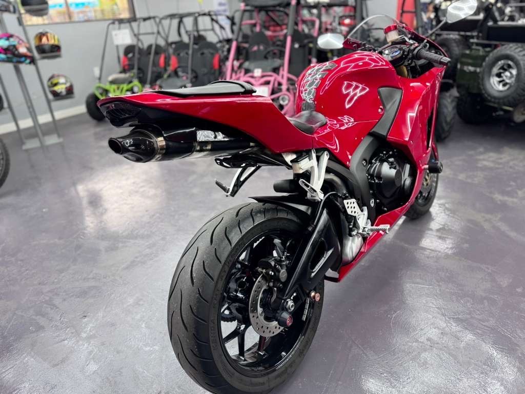 2022 Honda CBR600RR in San Antonio, Texas - Photo 4
