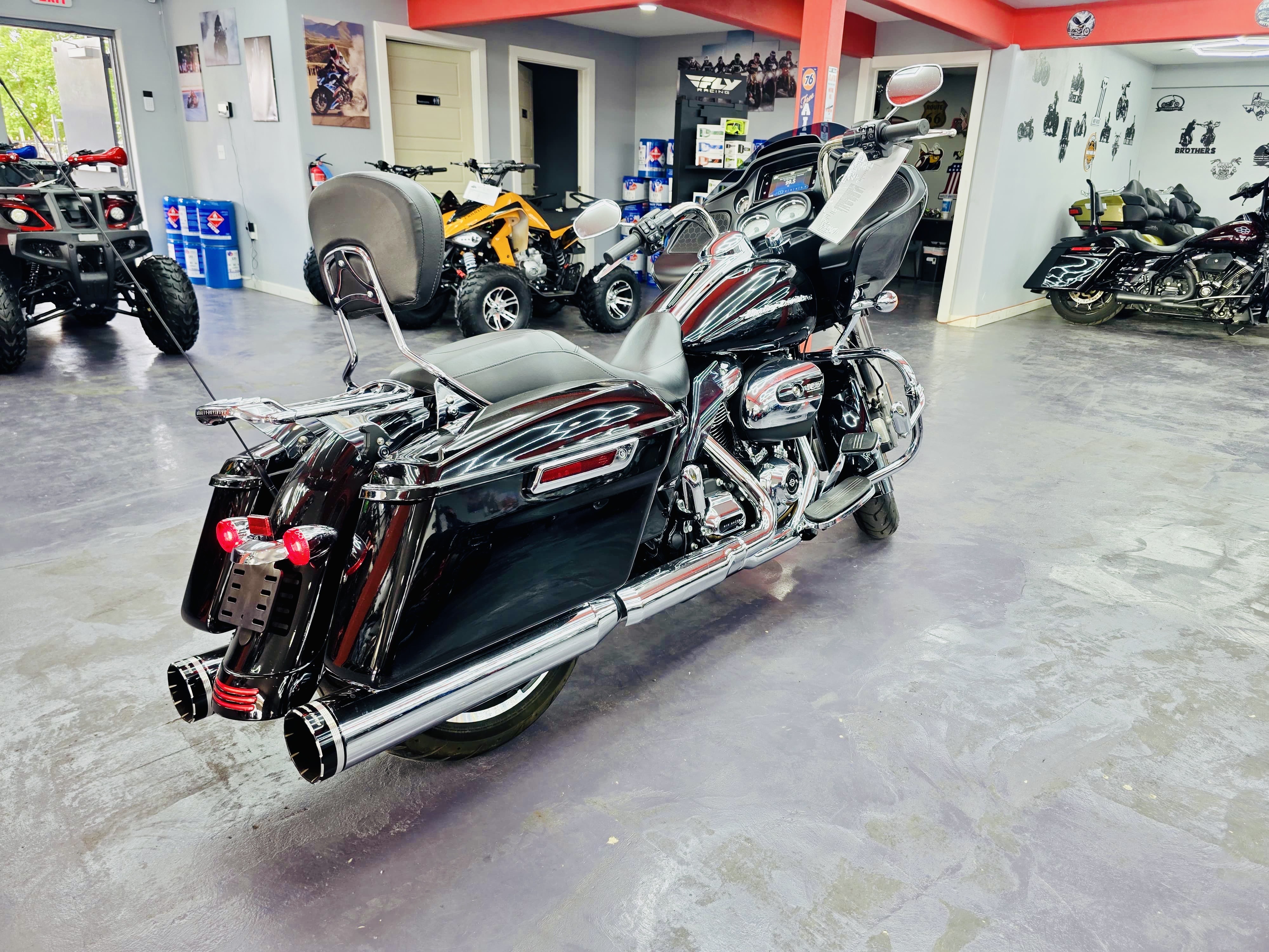 2020 Harley-Davidson Road Glide® 4