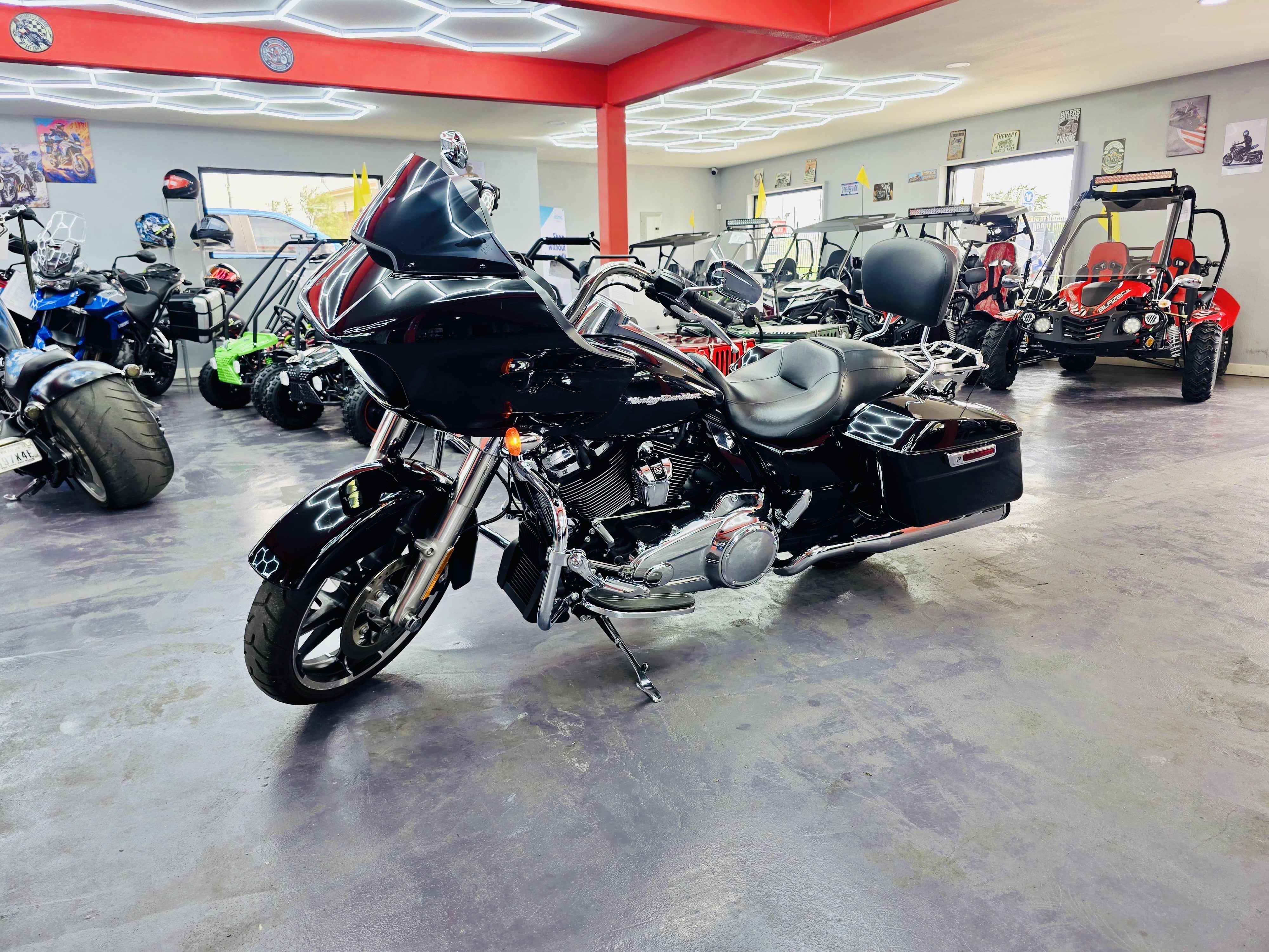 2020 Harley-Davidson Road Glide® 11