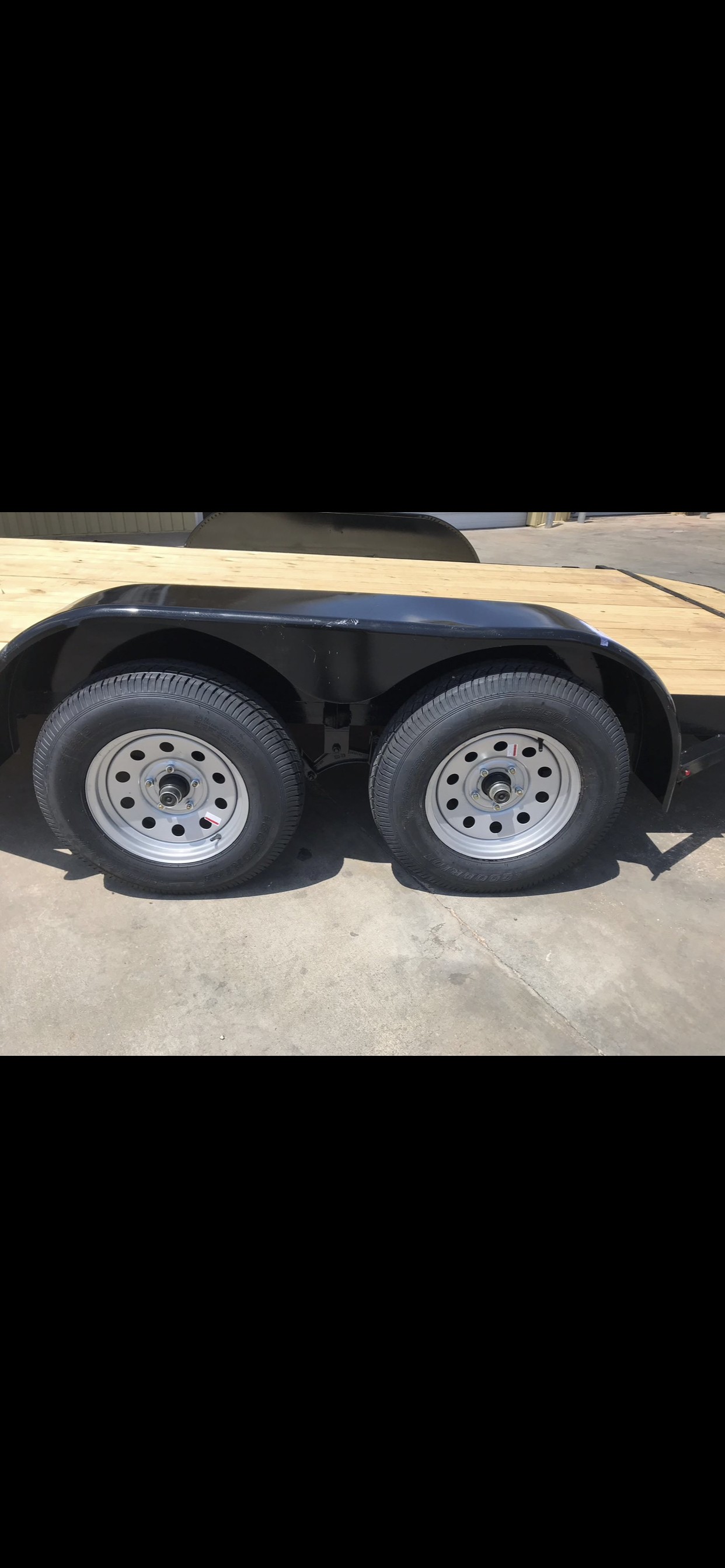 2026 C&M TRAILERS INC CAR HAULER 20x82 TANDEM in San Antonio, Texas - Photo 5