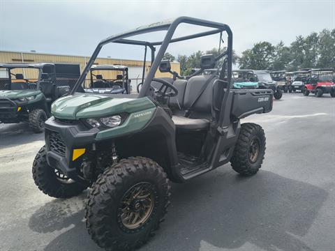 2026 Can-Am Defender HD9