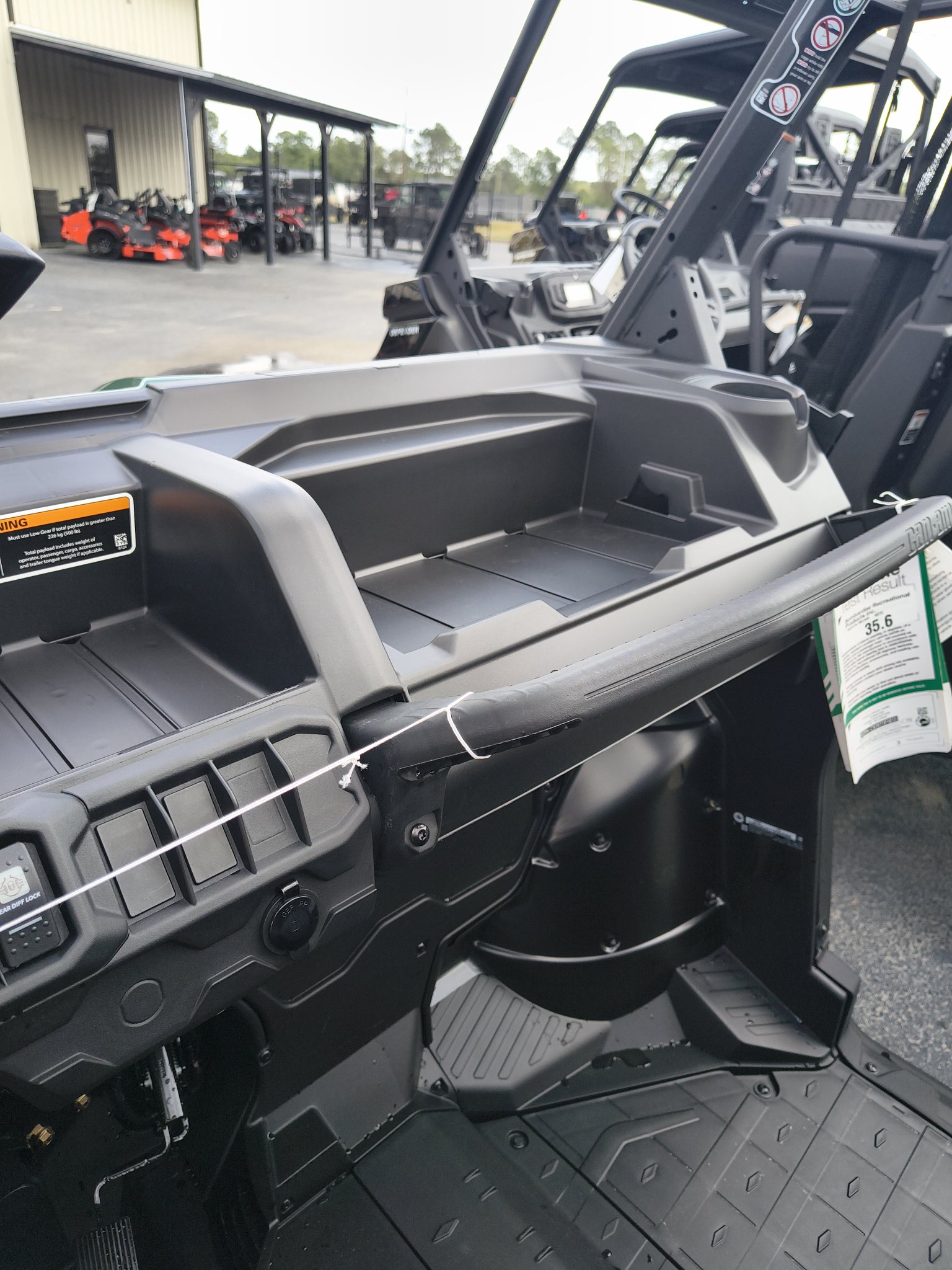 New 2026 Can-Am Defender HD7 Utility Vehicles in Douglas, GA