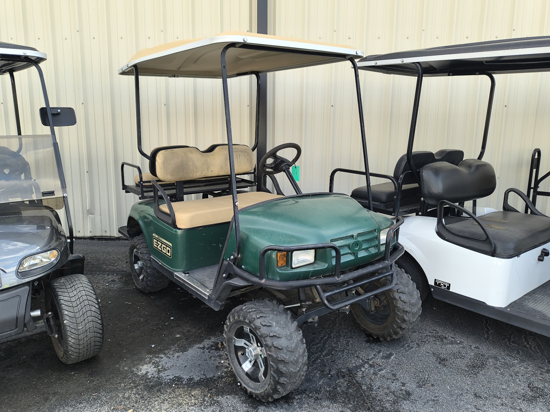 2009 EZGO ST