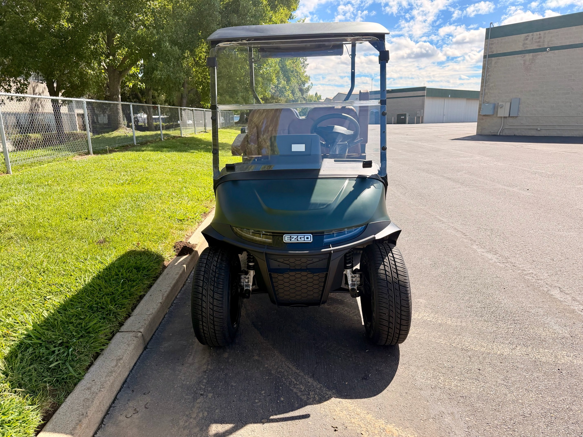 2026 EZGO RXV photo 2