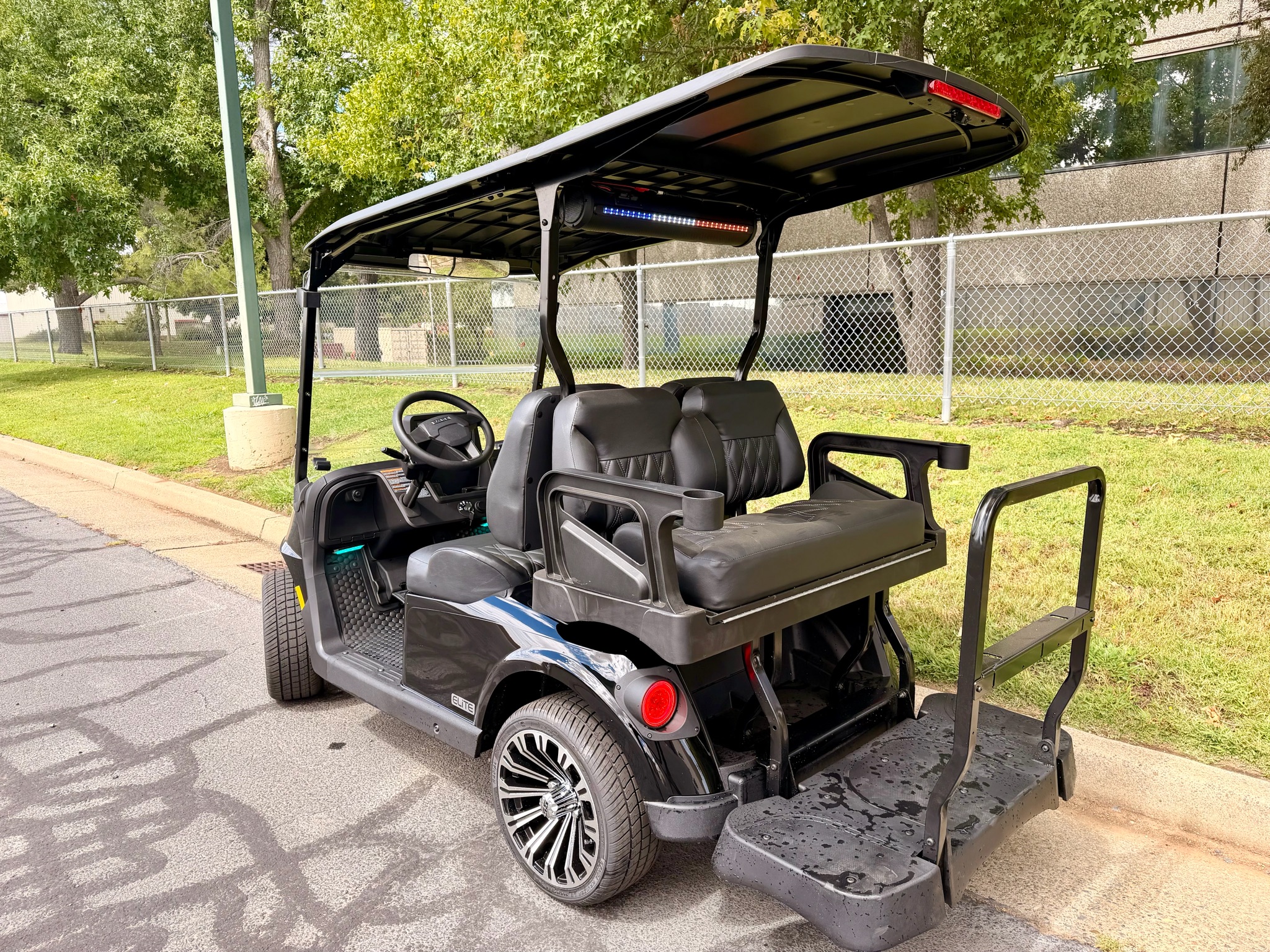 2026 EZGO RXV photo 2