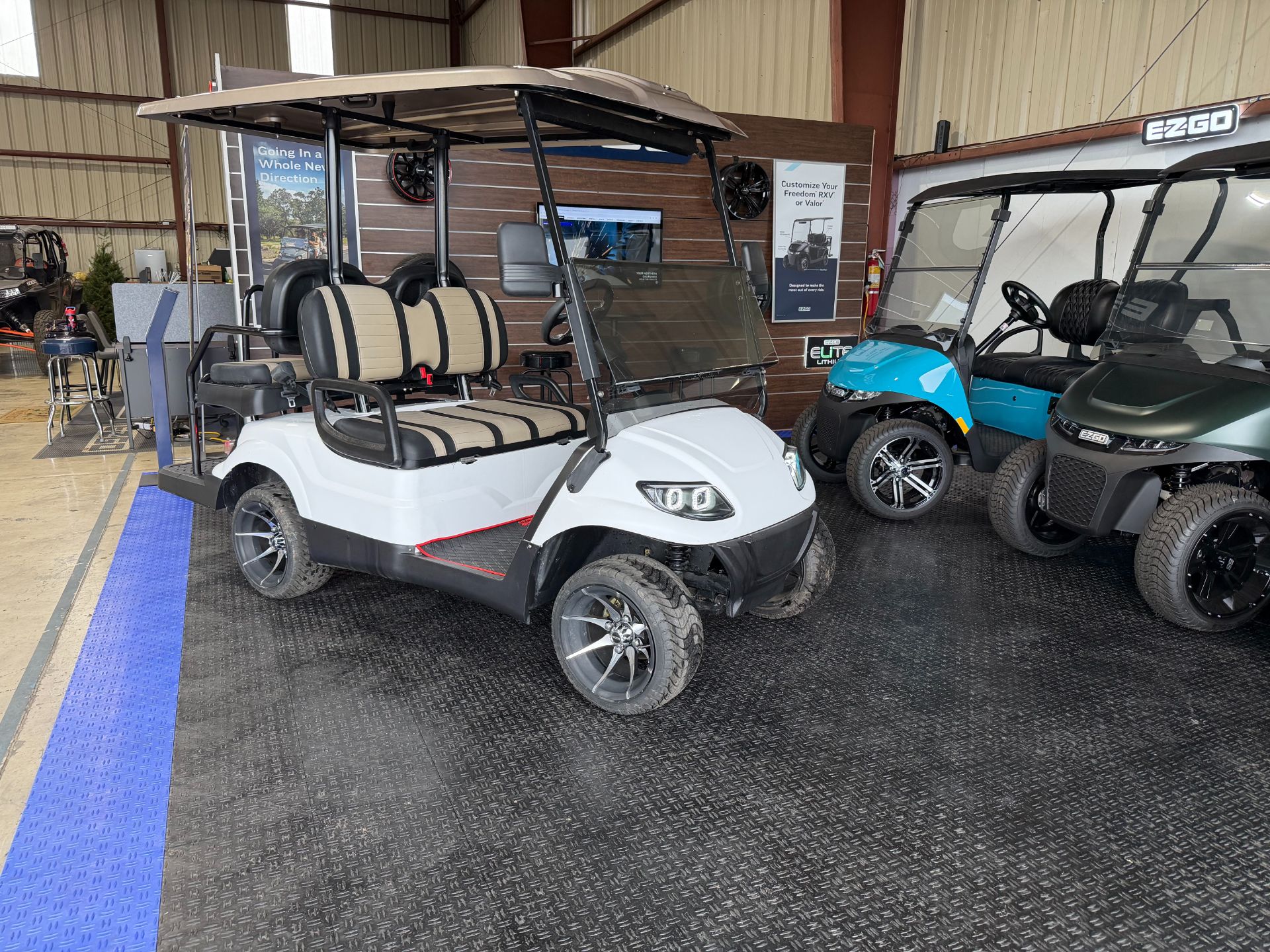 2024 ICON Electric Vehicles i40, Rancho Murieta CA | Certified Pre