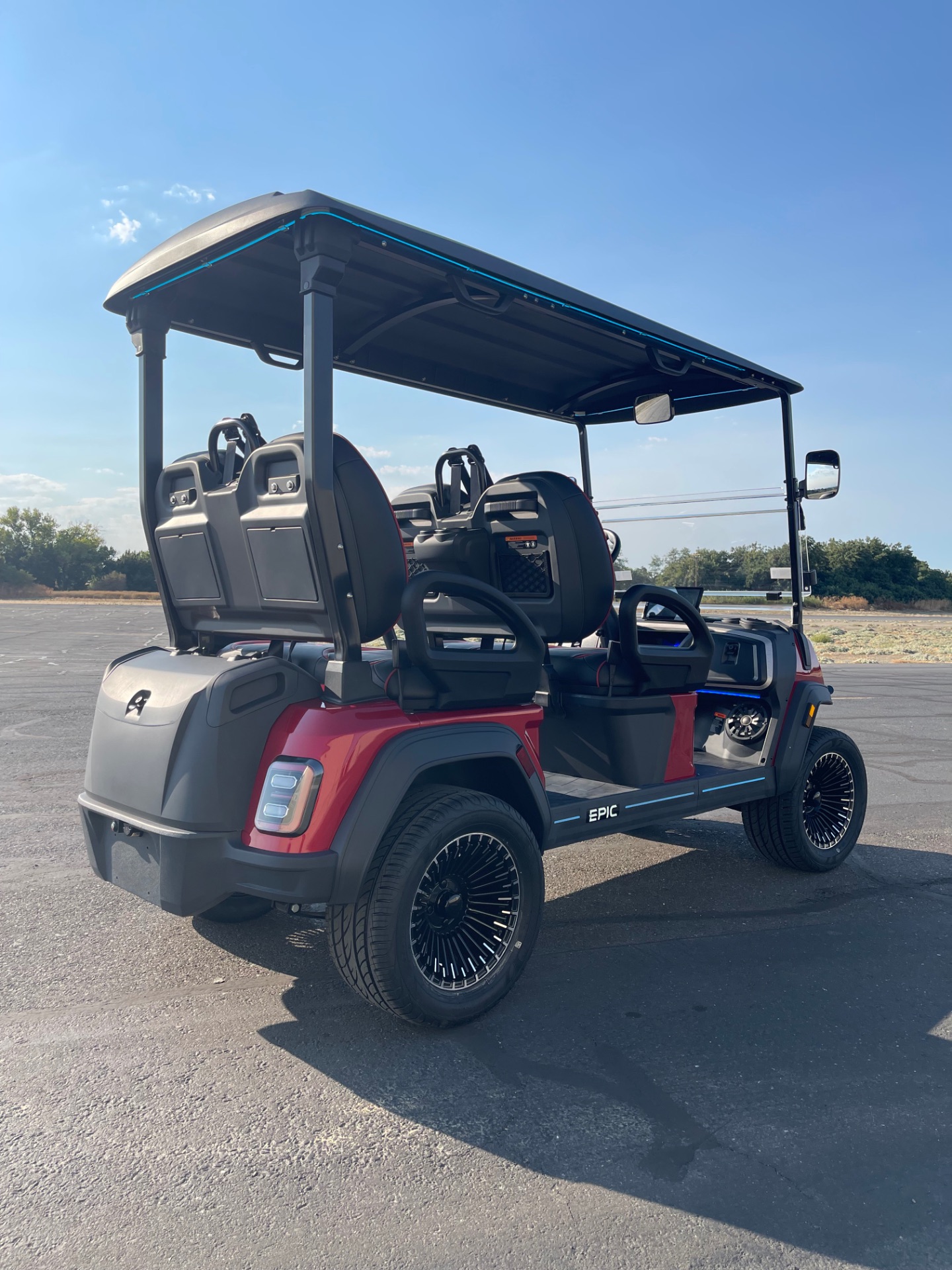 2025 EPIC CARTS E40L in Rancho Murieta, California - Photo 2