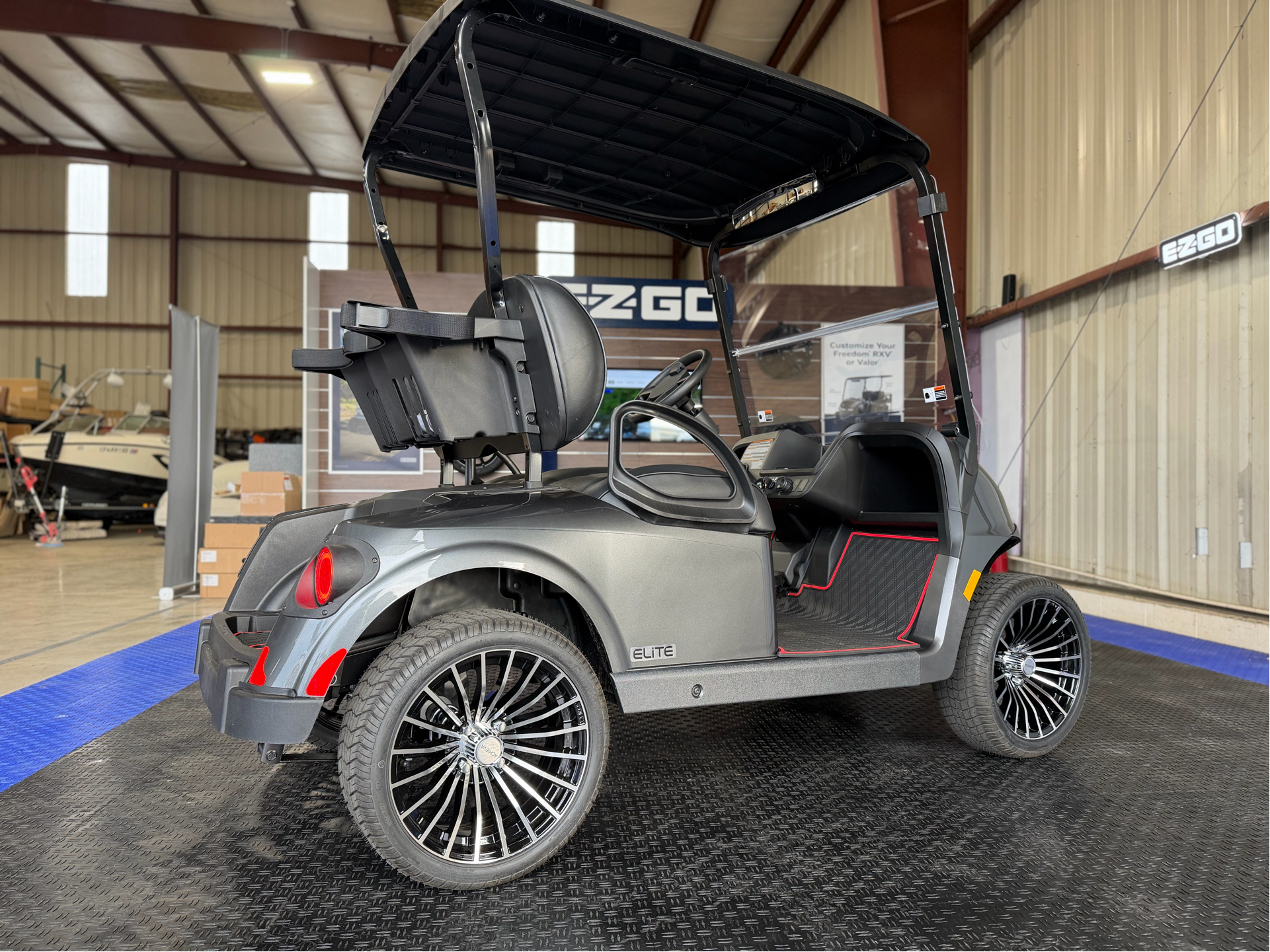 2026 E-Z-GO RXV 2 Freedom ELiTE Lithium in Rancho Murieta, California - Photo 2