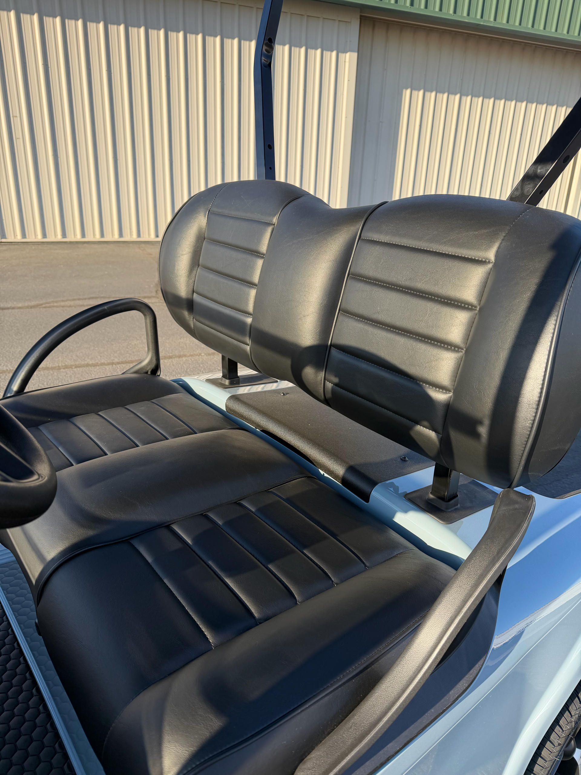 2025 E-Z-GO Freedom RXV ELiTE in Rancho Murieta, California - Photo 2