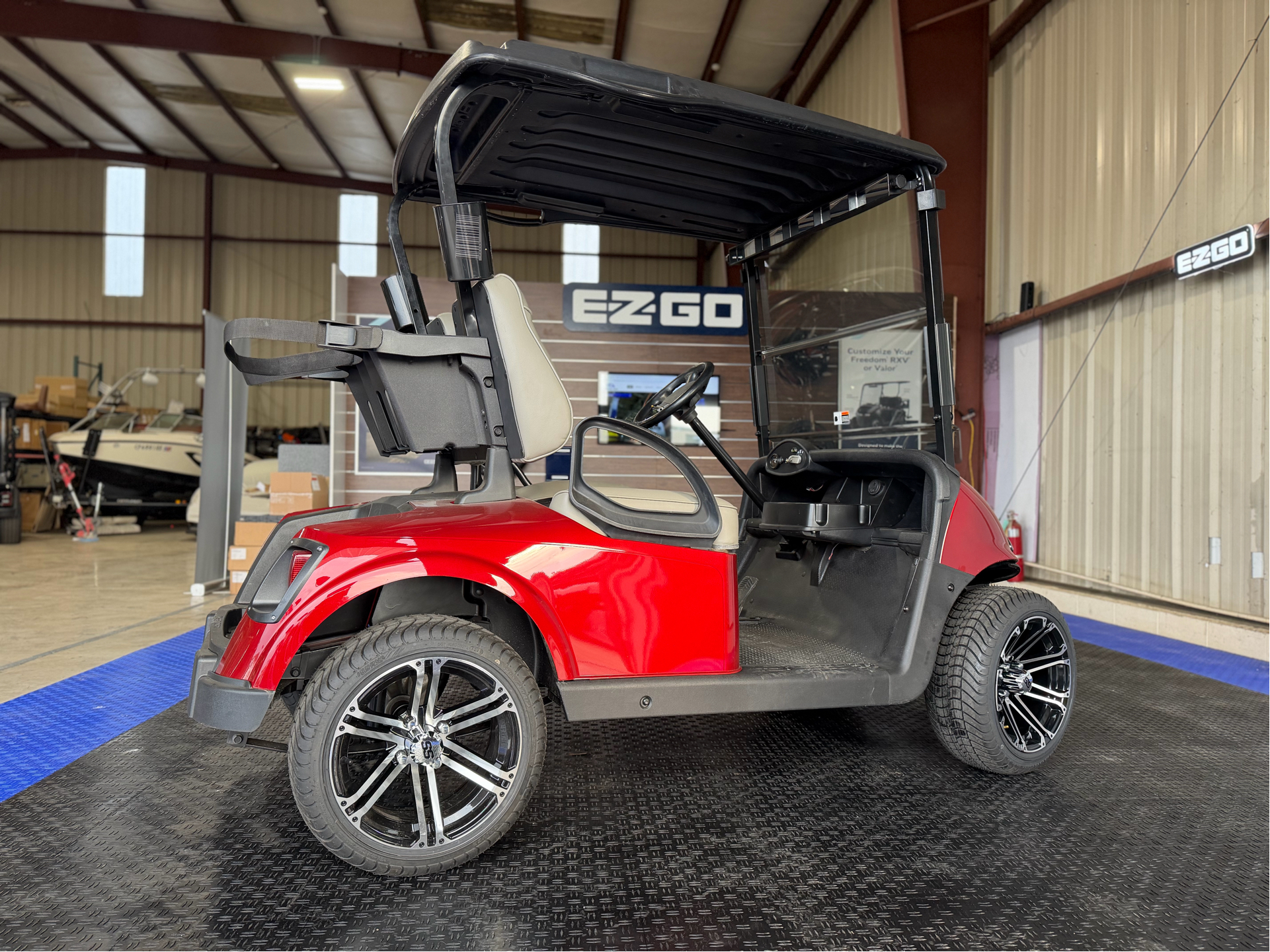 2020 E-Z-GO RXV ELITE in Rancho Murieta, California - Photo 2