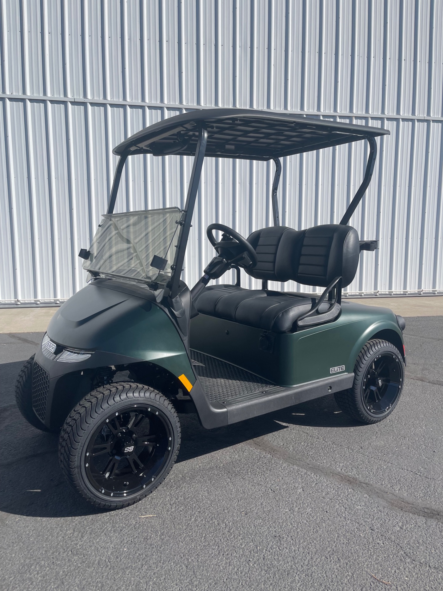 2026 E-Z-GO RXV 2 Freedom ELiTE Lithium in Rancho Murieta, California - Photo 1