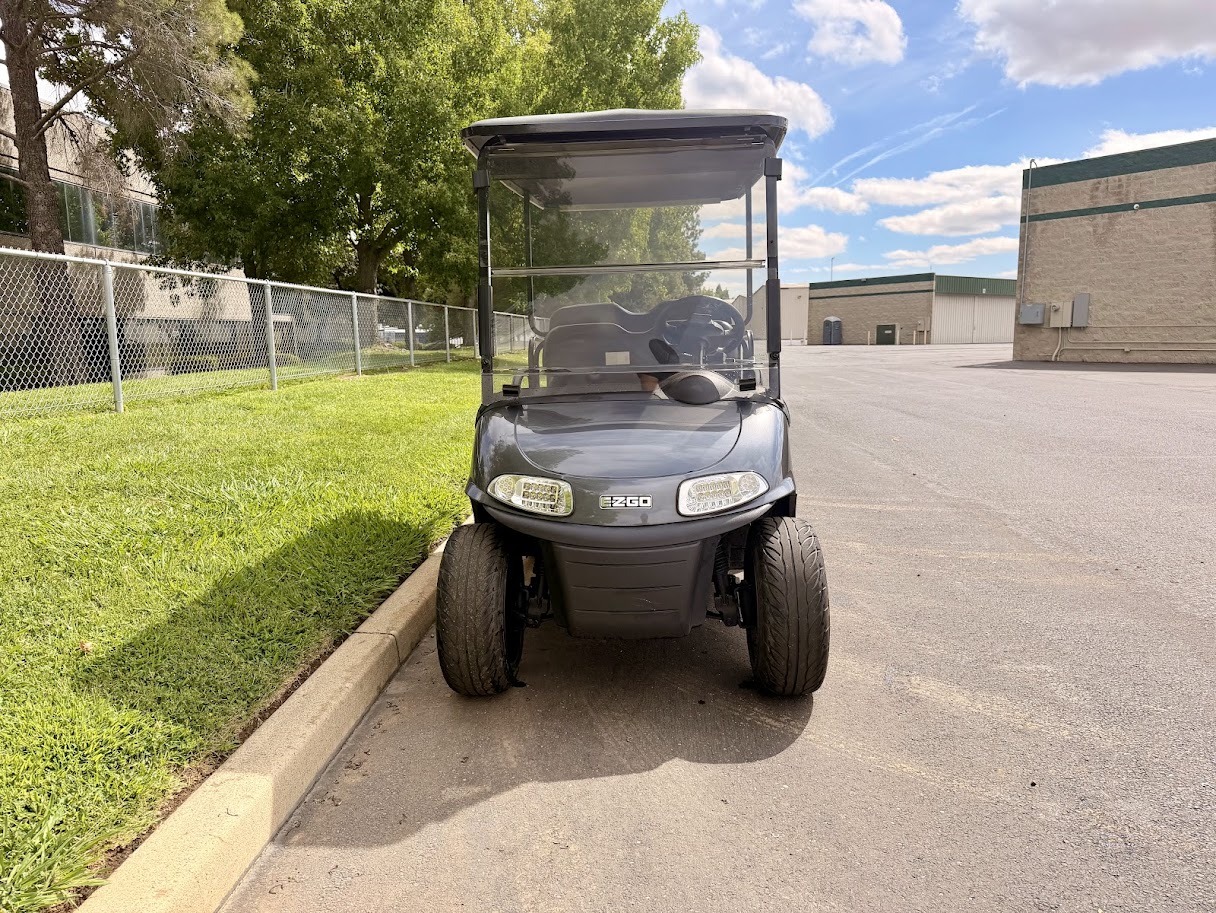 2021 EZGO Freedom photo 2
