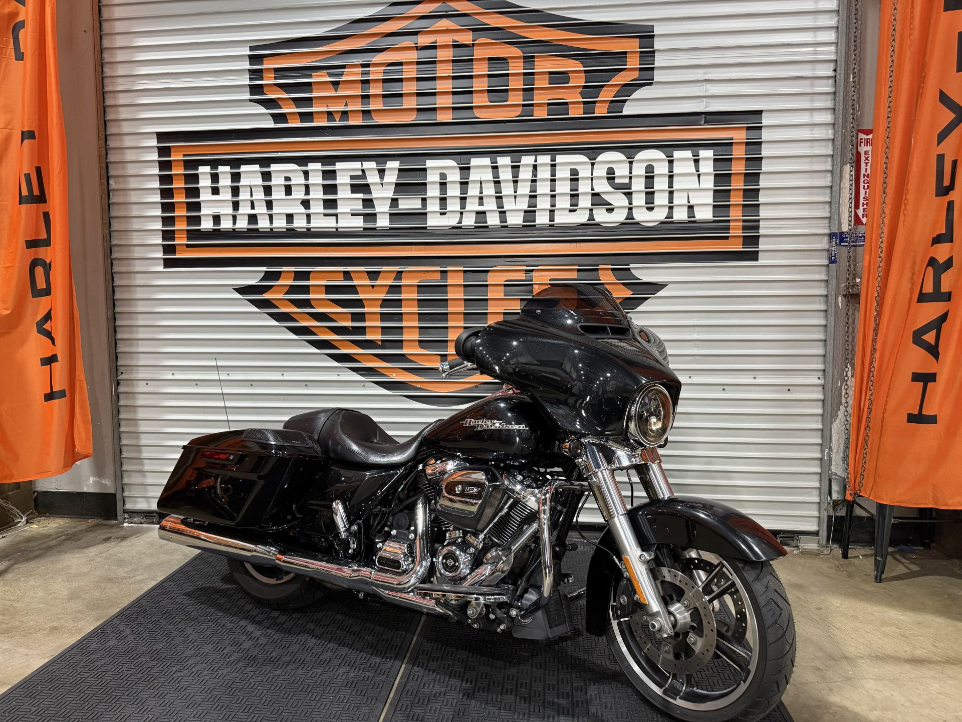2018 Harley-Davidson Street Glide® in Temecula, California