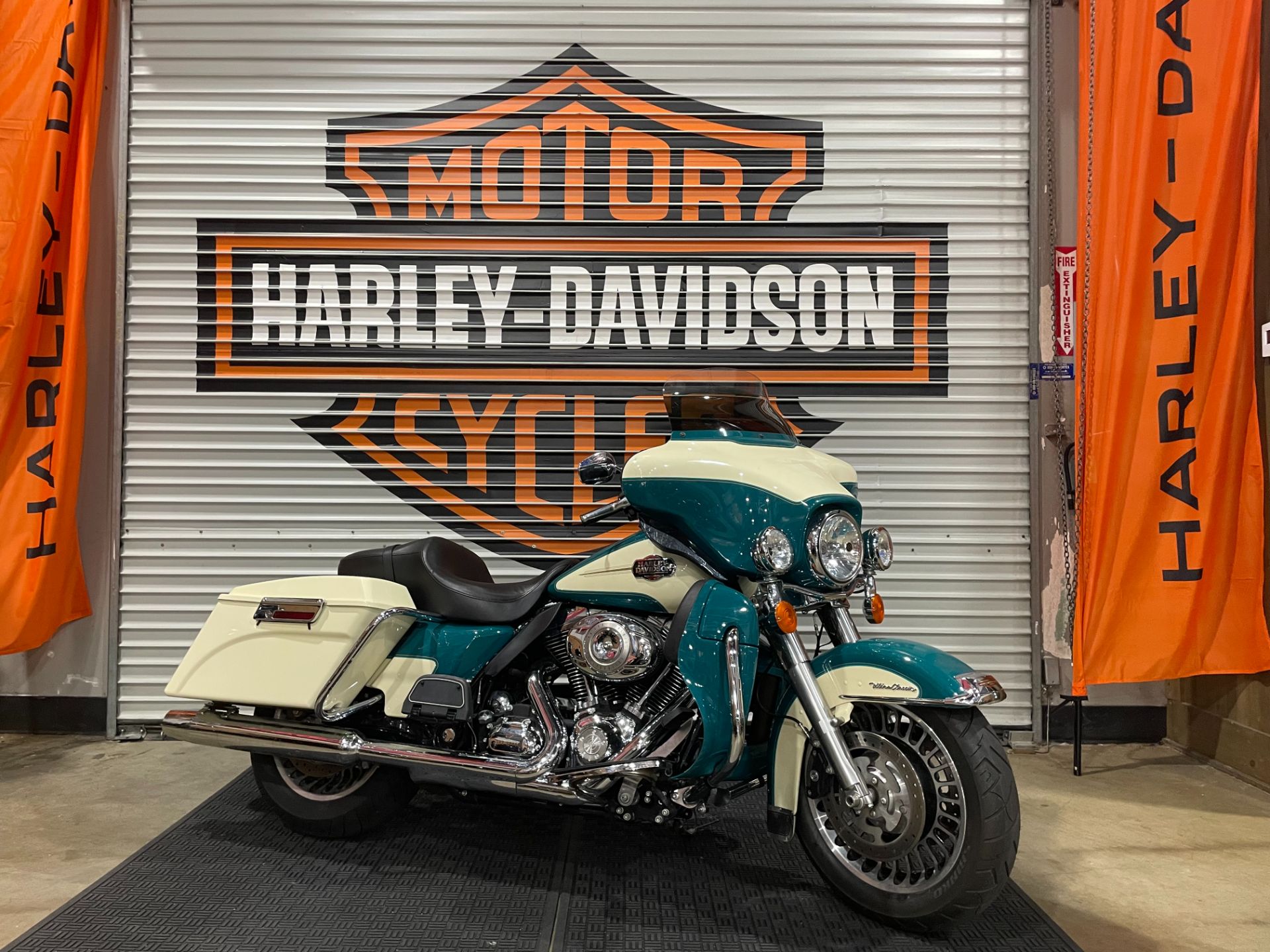 2009 Harley-Davidson Ultra Classic® Electra Glide® in Temecula, California