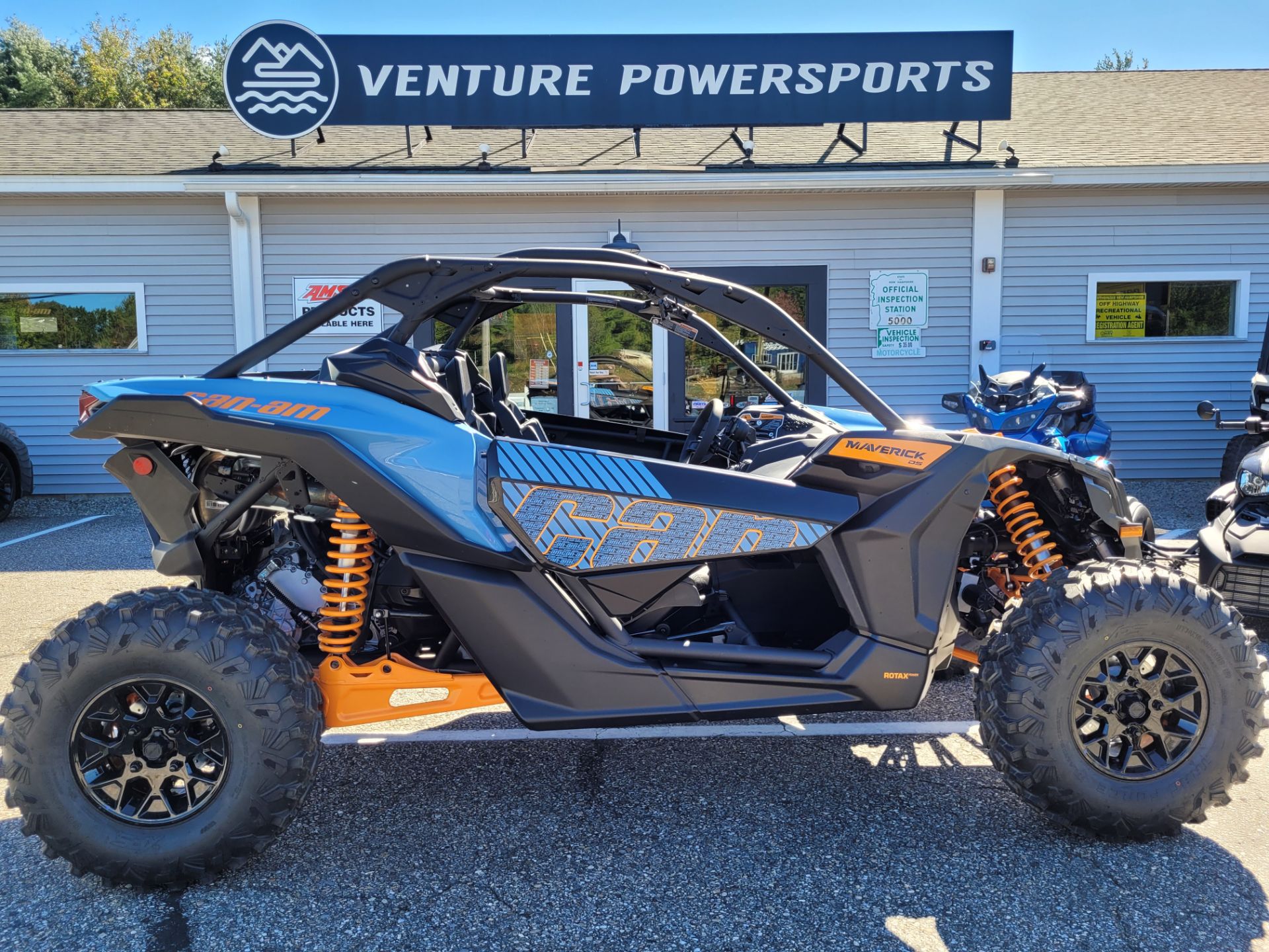 New 2026 Can-Am Maverick X3 DS TURBO RR | Utility Vehicles in