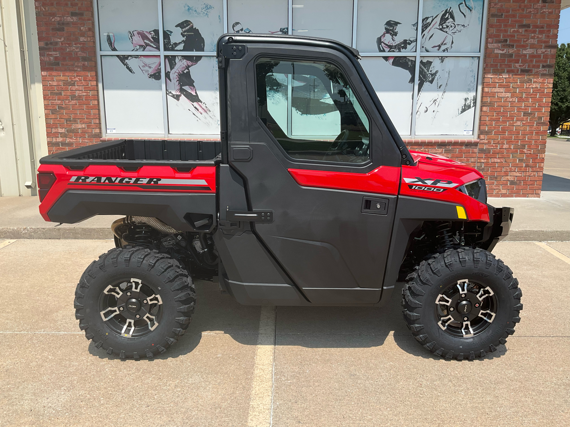 2027 Polaris Ranger XP 1000 NorthStar Ultimate 1