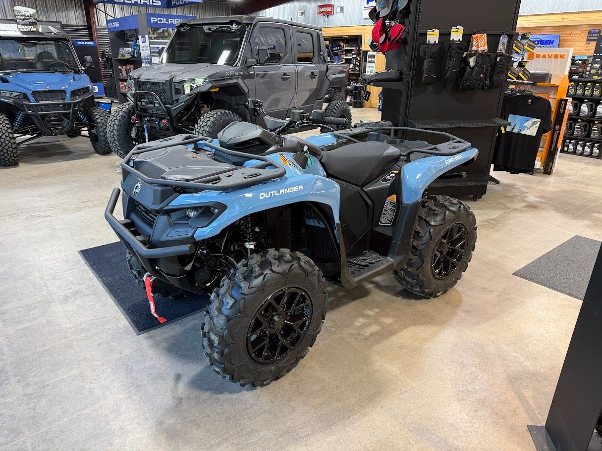 2026 Can-Am Outlander XT 700 in Chippewa Falls, Wisconsin - Photo 1