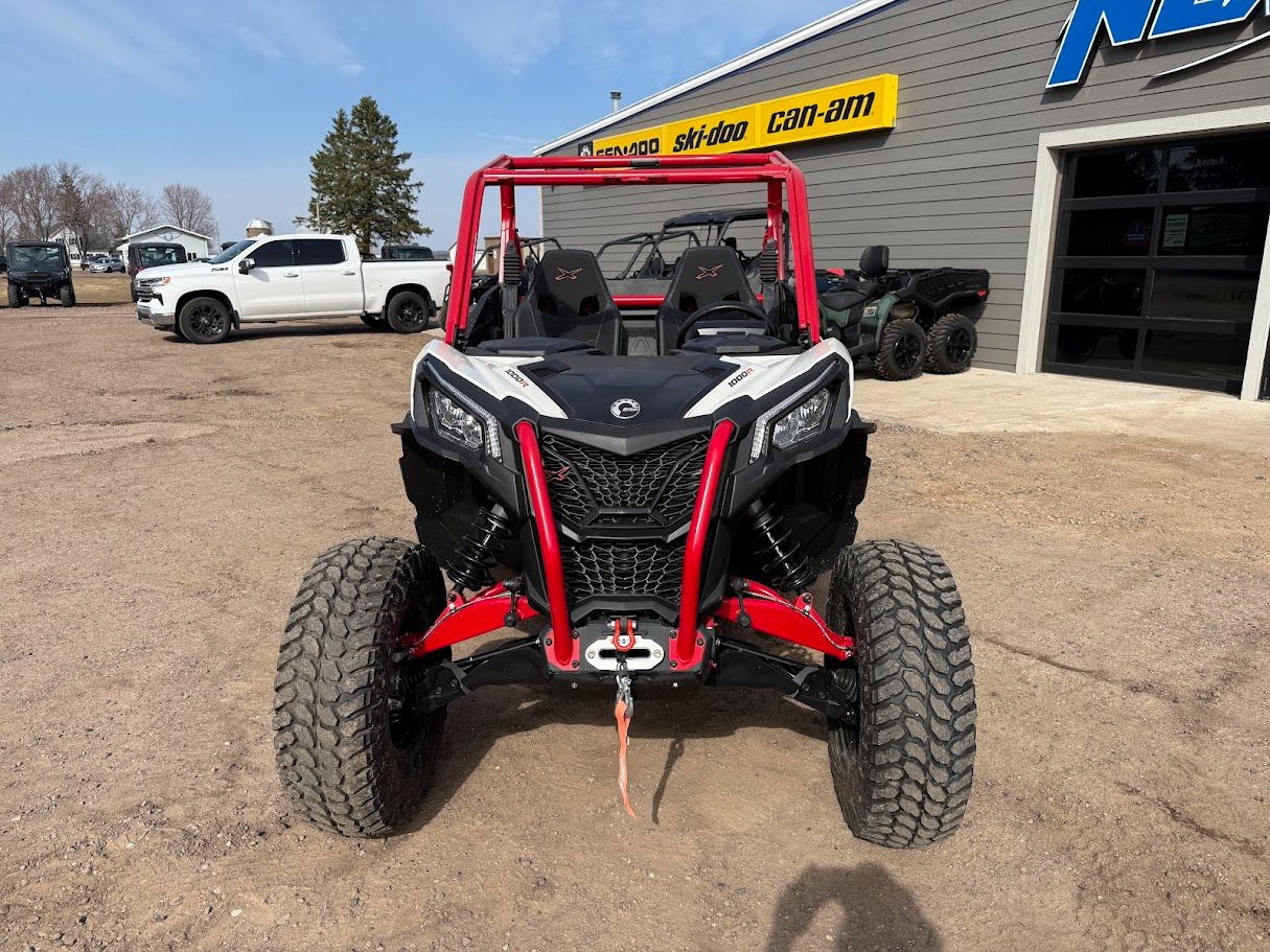 2025 Can-Am Maverick Sport X RC in Chippewa Falls, Wisconsin - Photo 8
