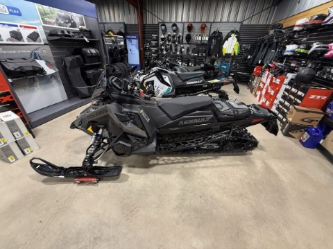 2024 Polaris Patriot Boost Switchback Assault 146 SC ES in Chippewa Falls, Wisconsin - Photo 2